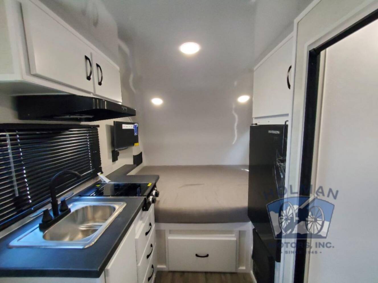 A photo of this 2026 Modern Buggy Rv Big Buggy BB14