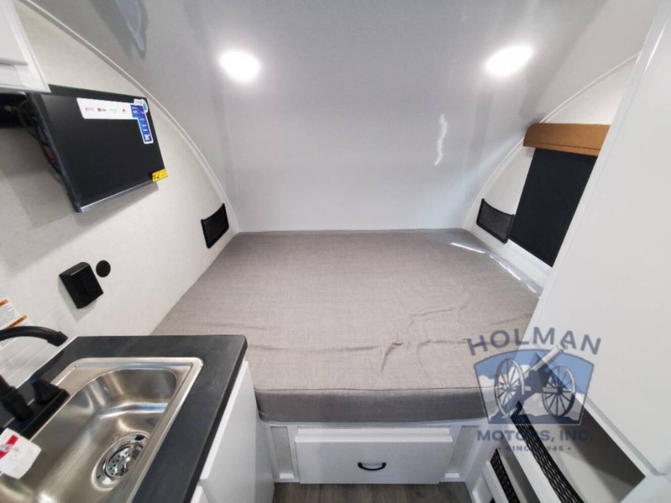 A photo of this 2026 Modern Buggy Rv Big Buggy BB16