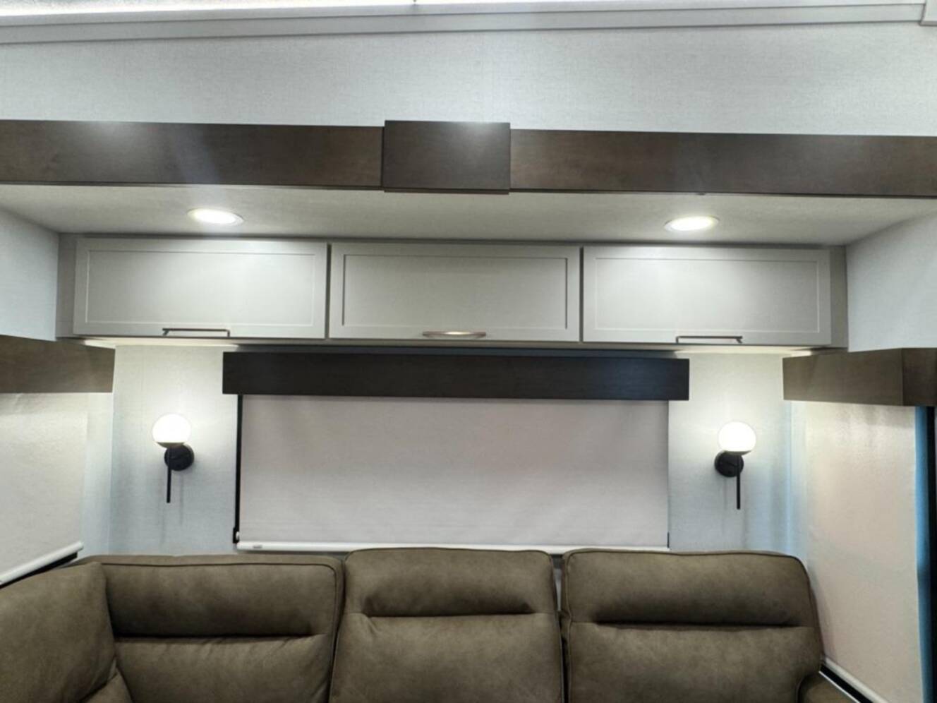 A photo of this 2027 Alliance Rv Paradigm 312RK