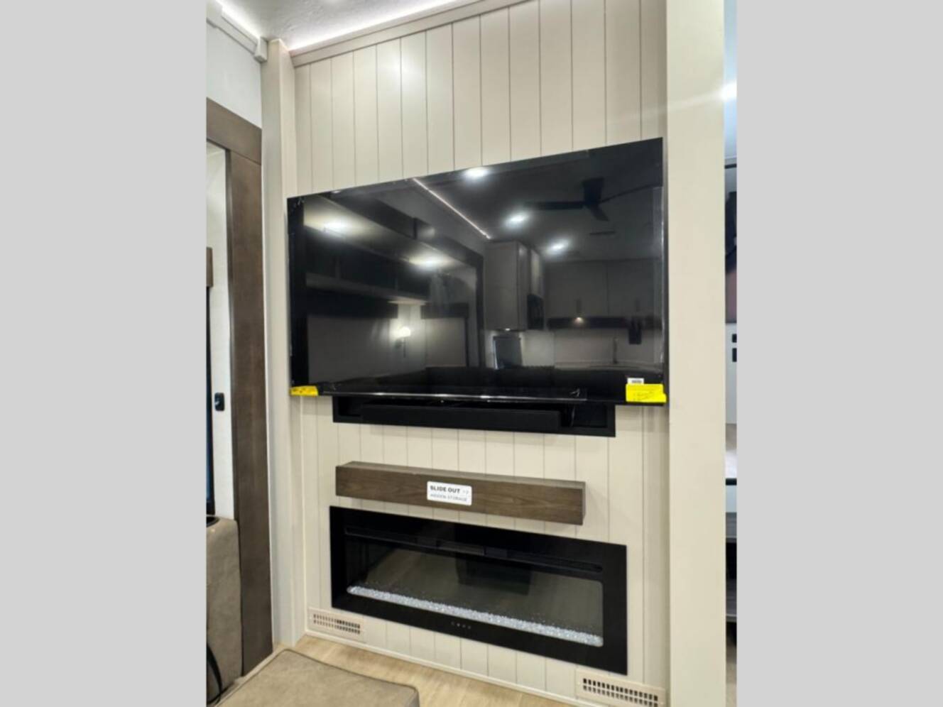 A photo of this 2027 Alliance Rv Paradigm 312RK