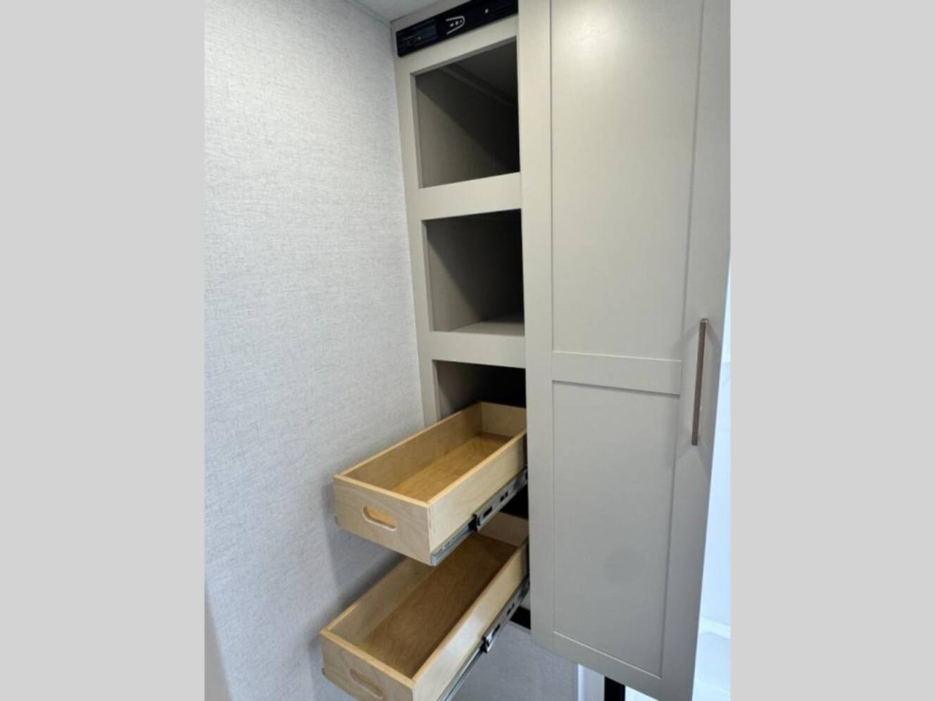 A photo of this 2027 Alliance Rv Paradigm 312RK