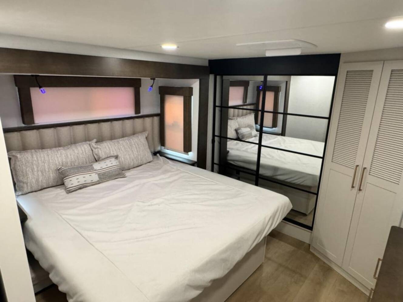 A photo of this 2027 Alliance Rv Paradigm 312RK