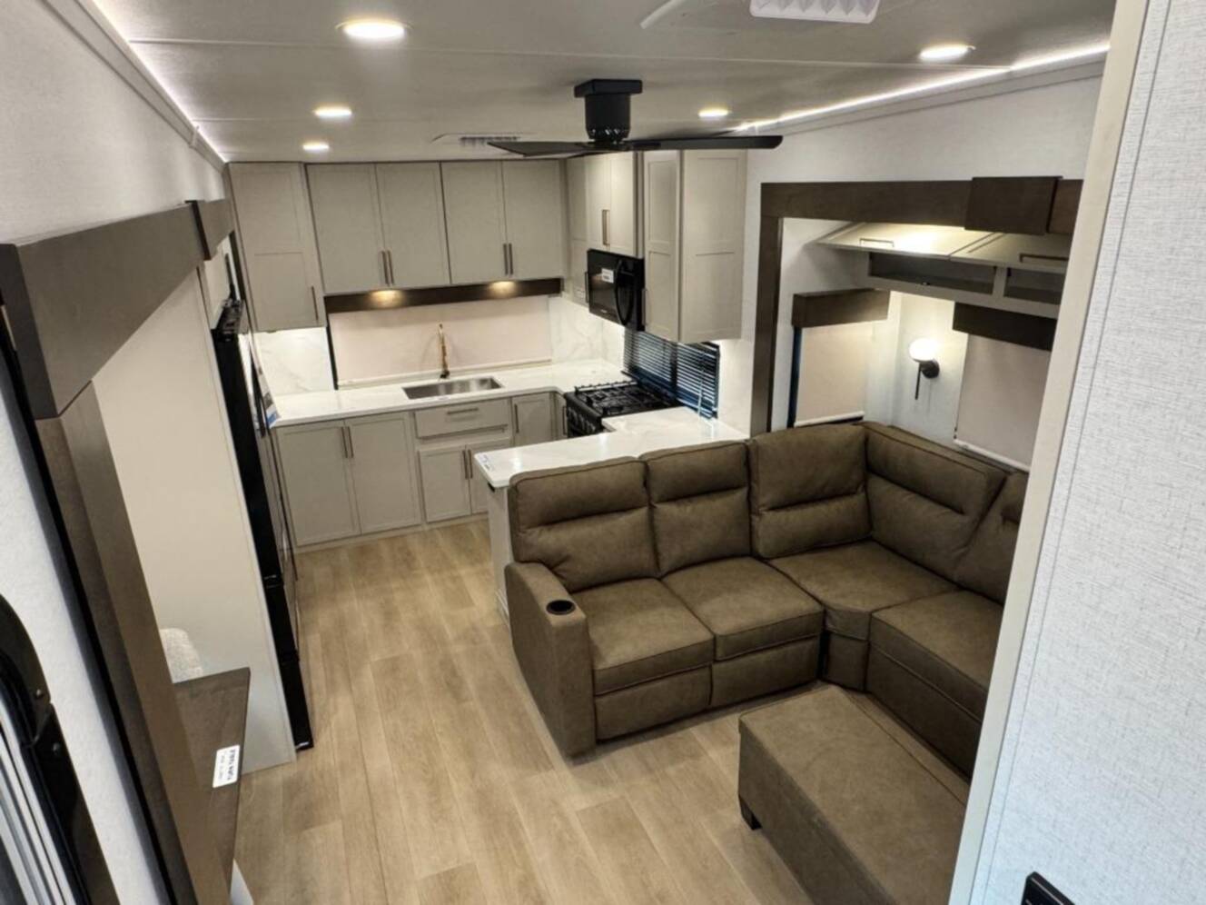 A photo of this 2027 Alliance Rv Paradigm 312RK