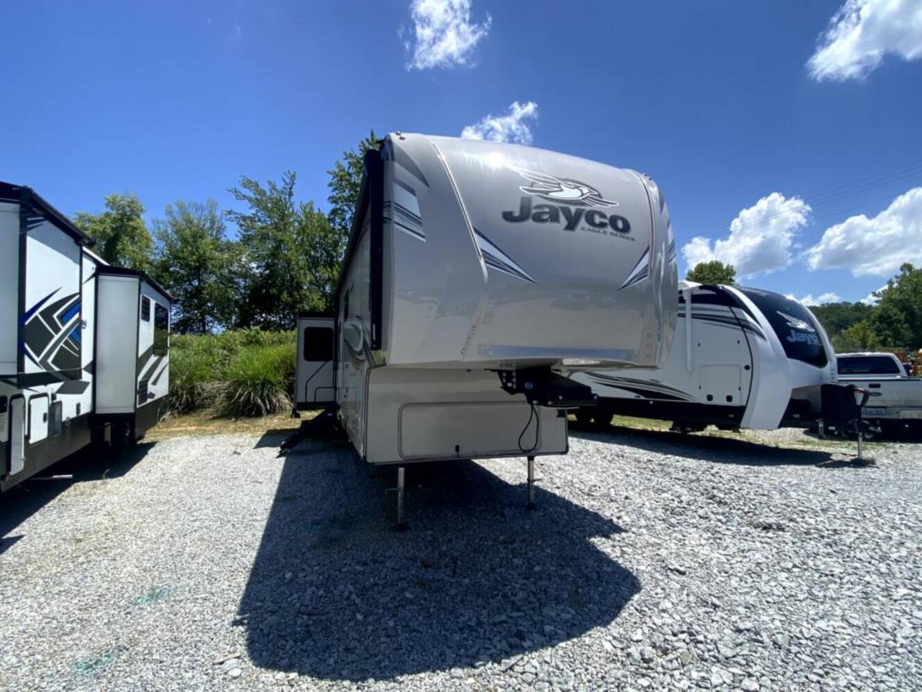 A photo of this 2020 Jayco Eagle 355MBQS