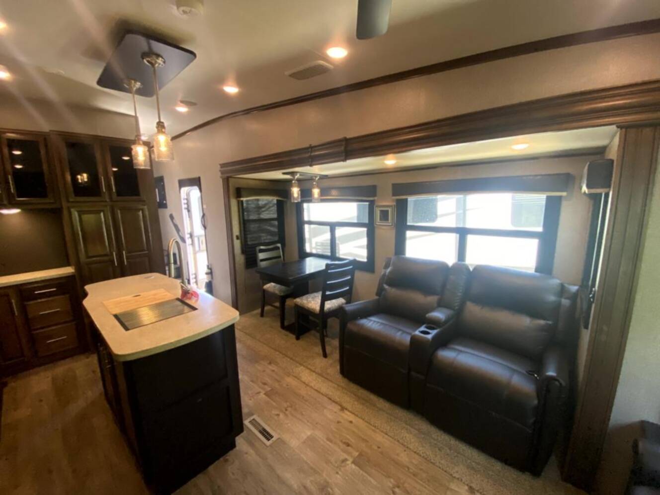 A photo of this 2020 Jayco Eagle 355MBQS