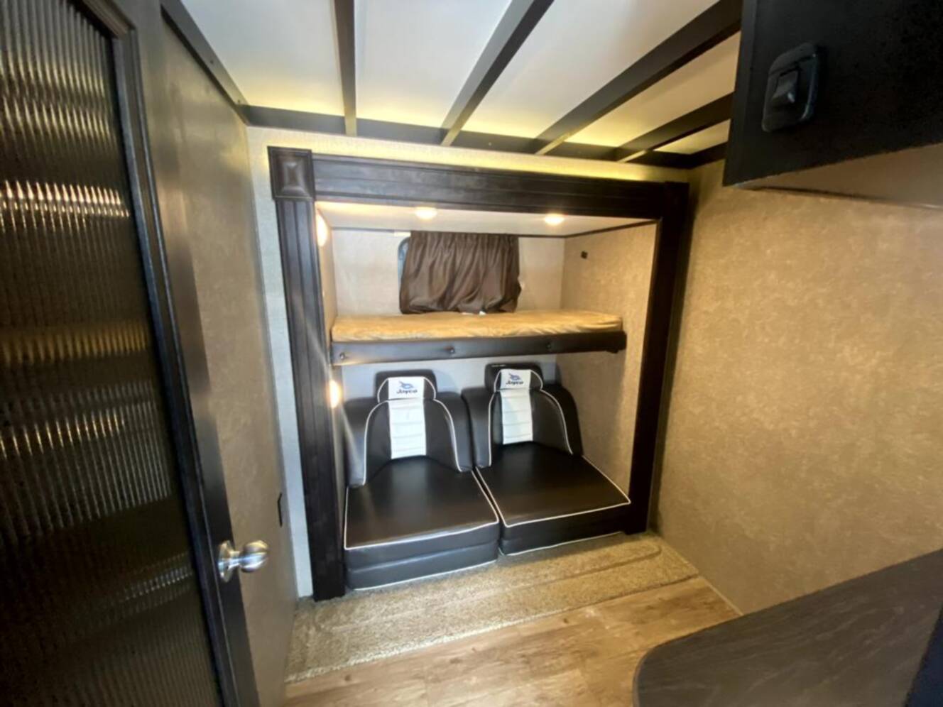 A photo of this 2020 Jayco Eagle 355MBQS