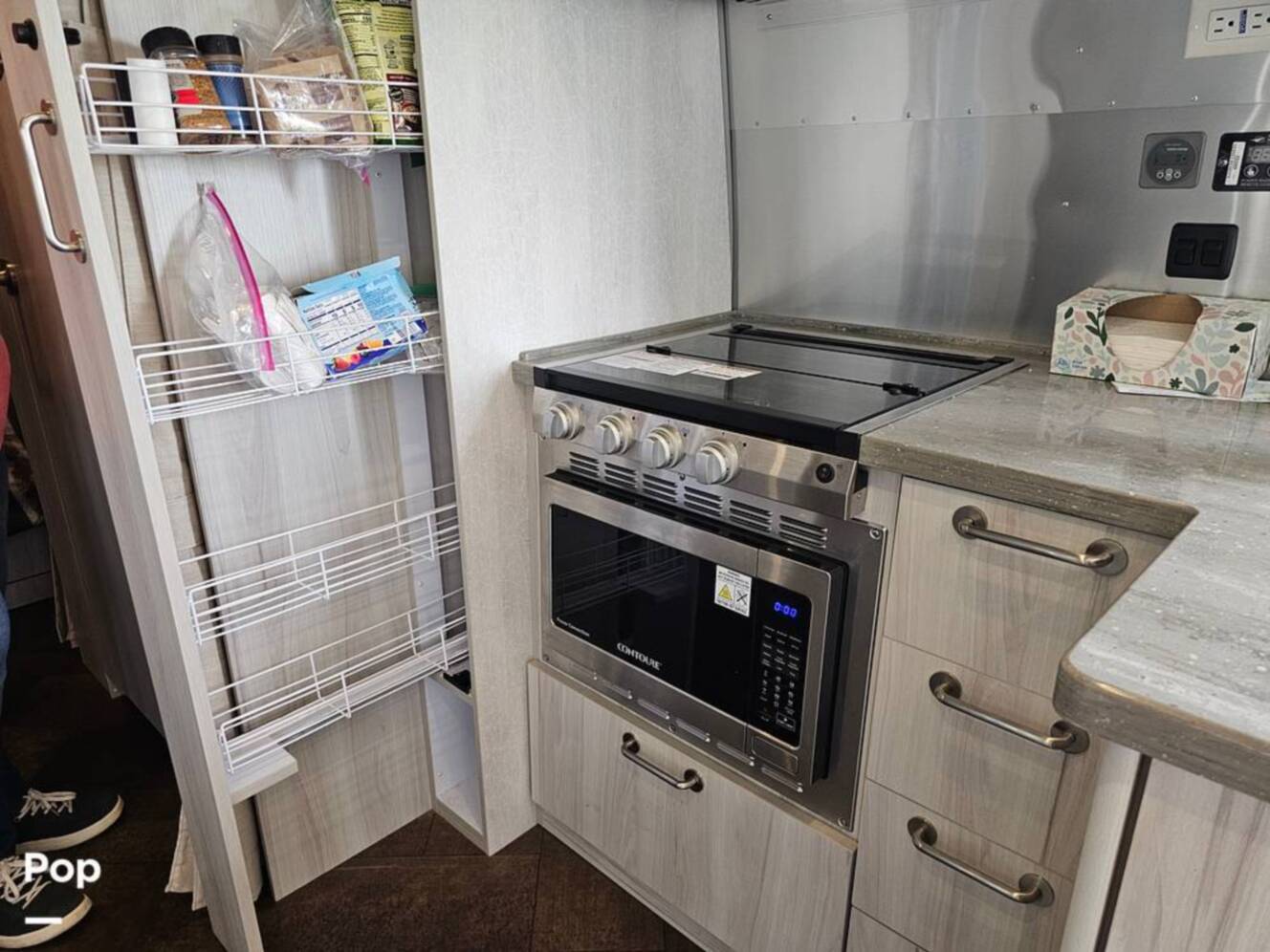 A photo of this 2023 Airstream International 25FB