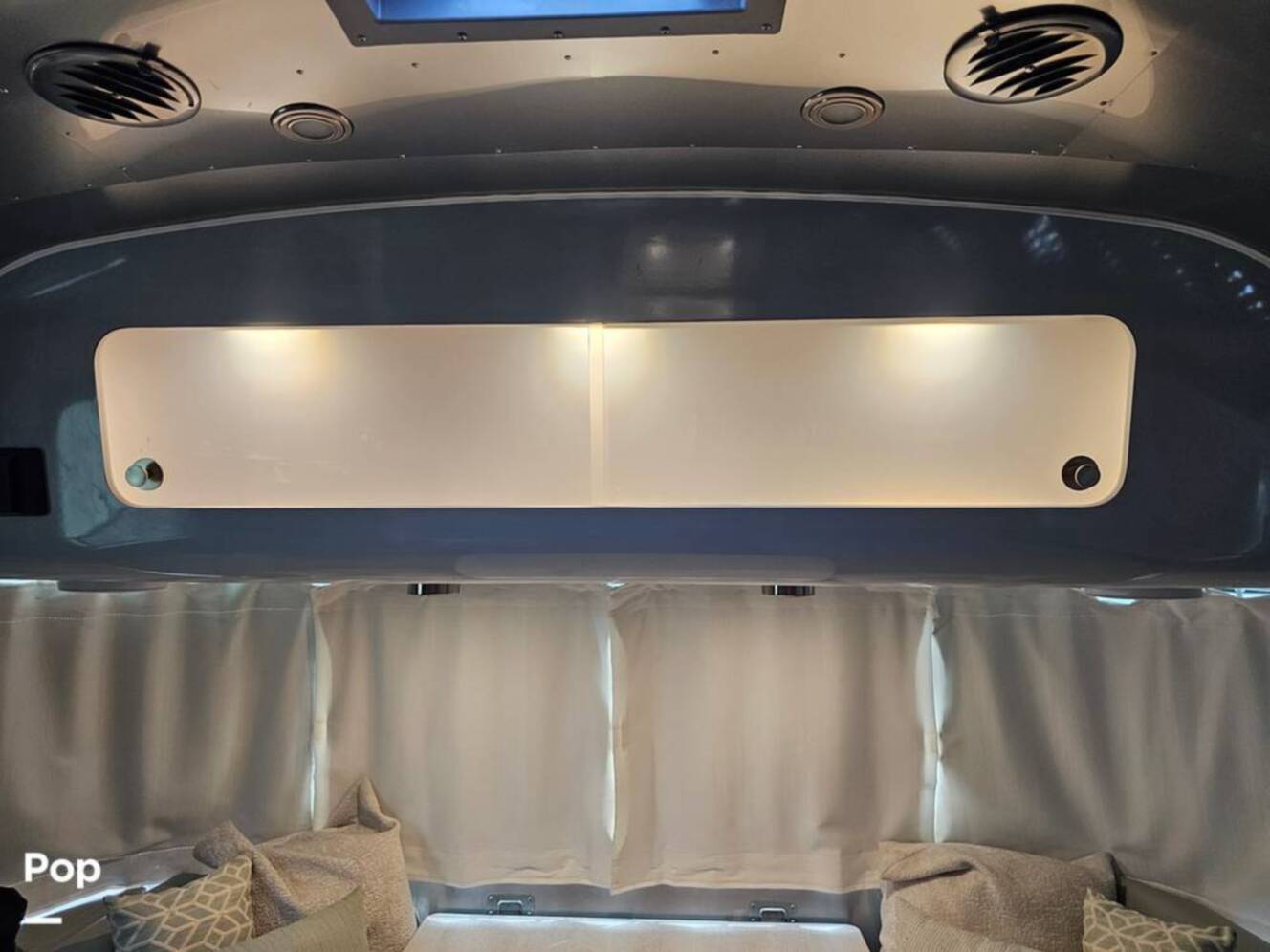 A photo of this 2023 Airstream International 25FB