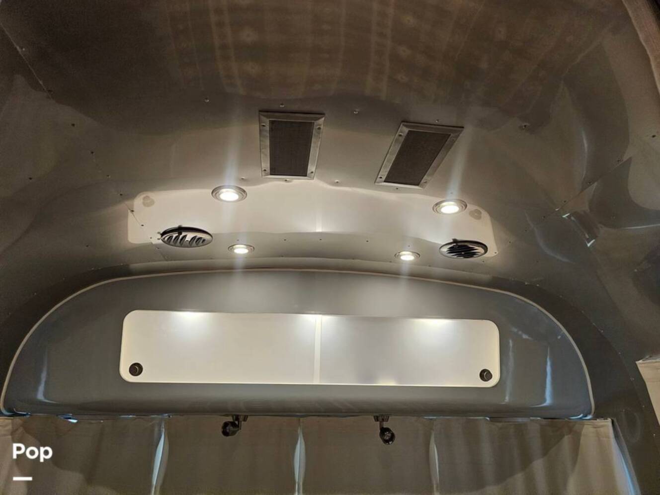 A photo of this 2023 Airstream International 25FB