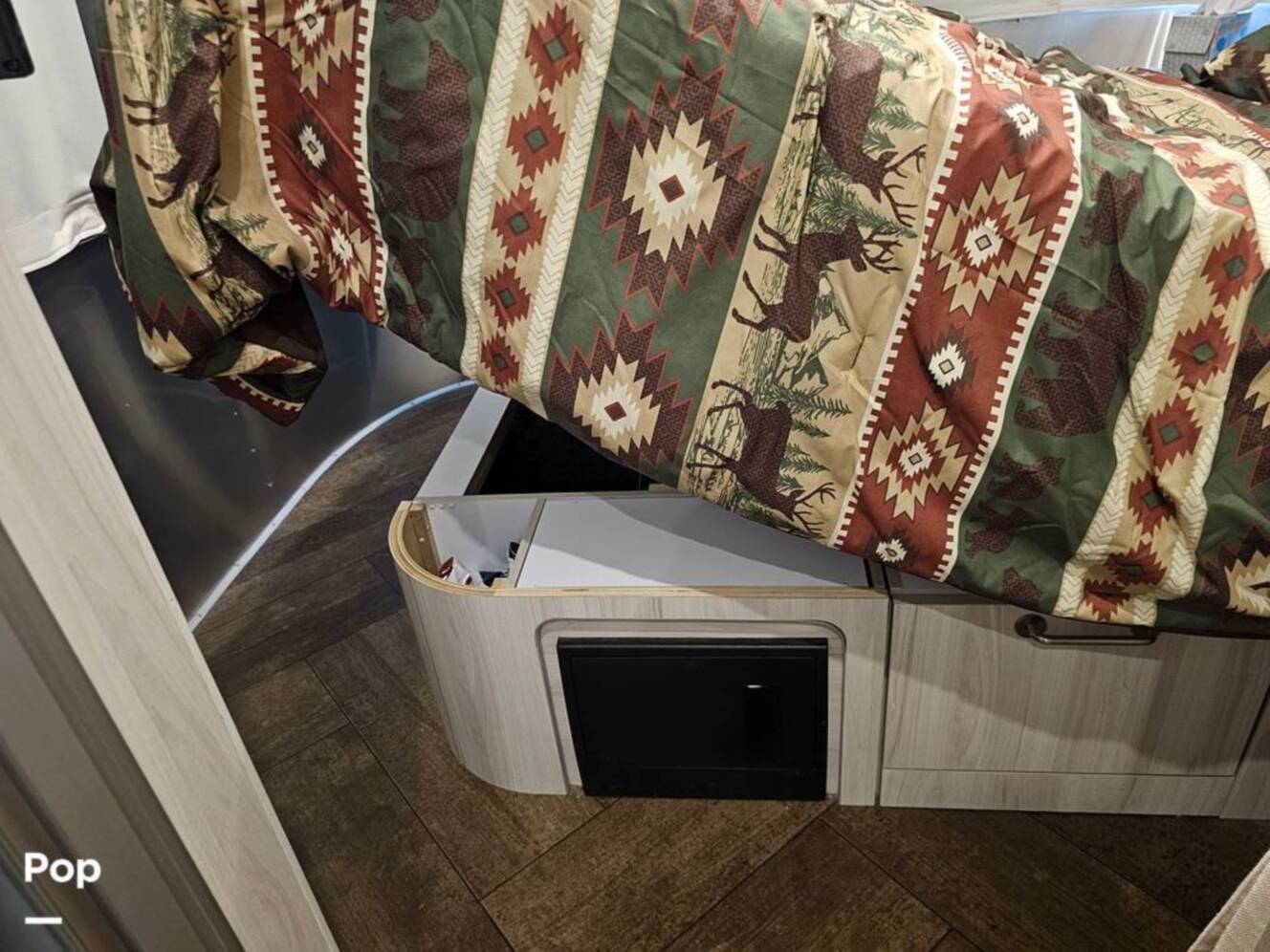 A photo of this 2023 Airstream International 25FB