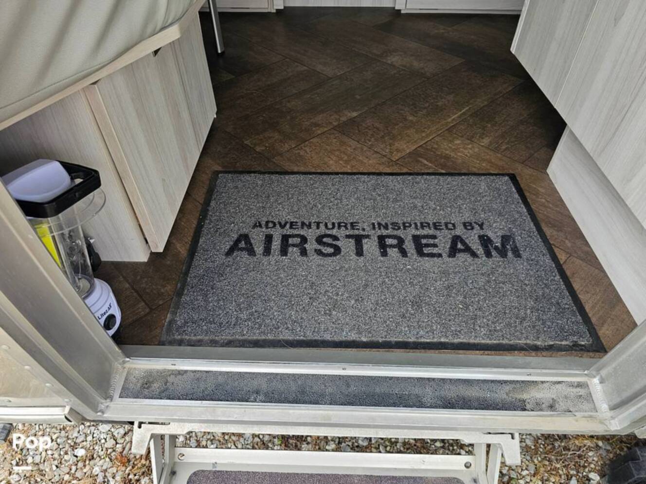 A photo of this 2023 Airstream International 25FB