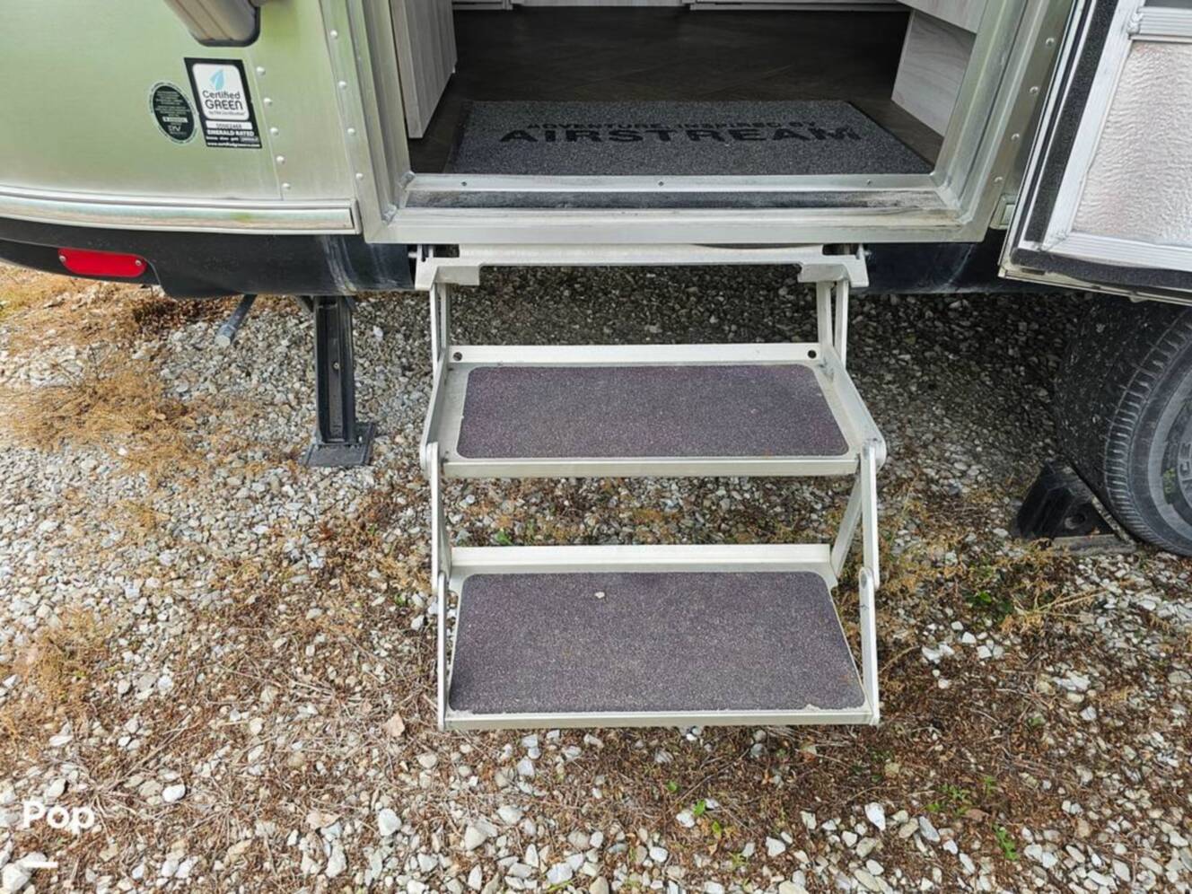 A photo of this 2023 Airstream International 25FB