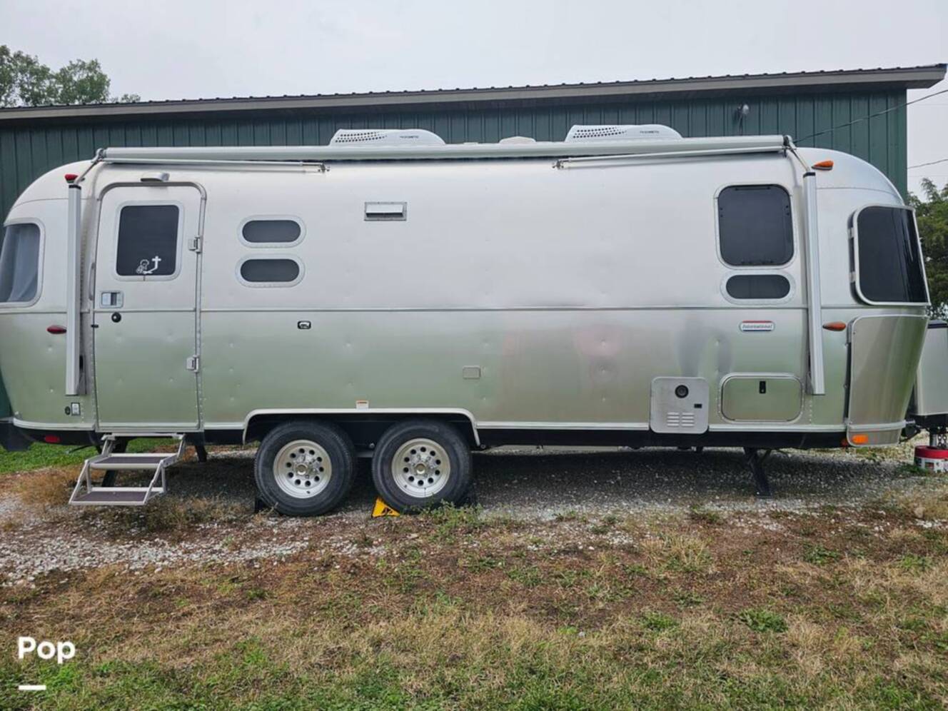 A photo of this 2023 Airstream International 25FB