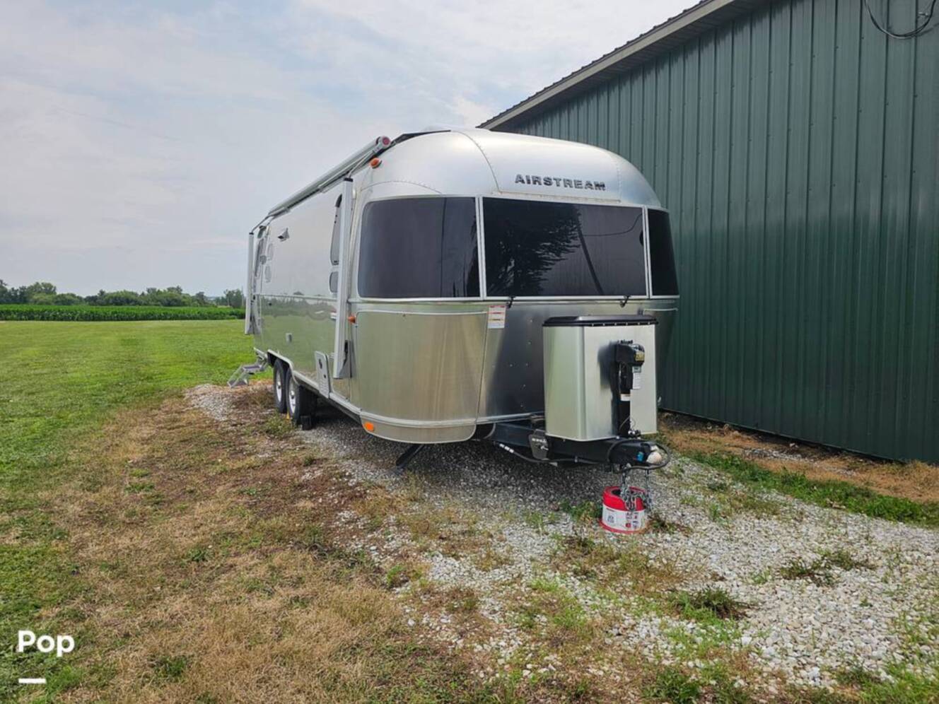 A photo of this 2023 Airstream International 25FB