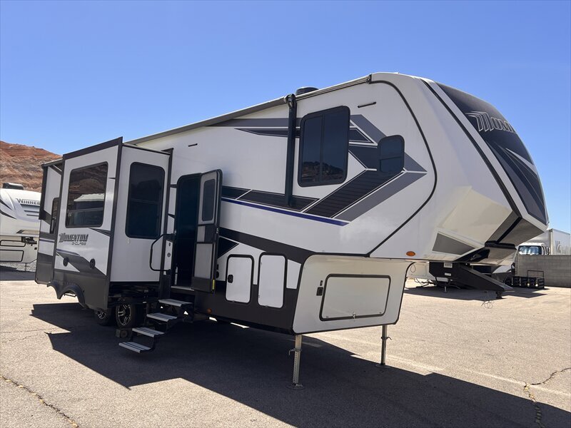 2022 Grand Design Momentum 320G in st. george UT