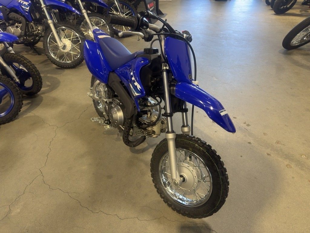 2025 Yamaha TT-R50E E in Bellflower, CA