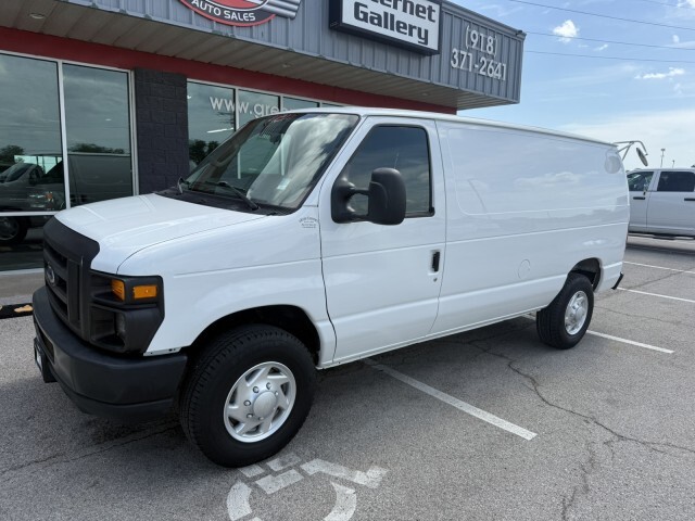 2011 FORD ECONOLINE in Collinsville, OK
