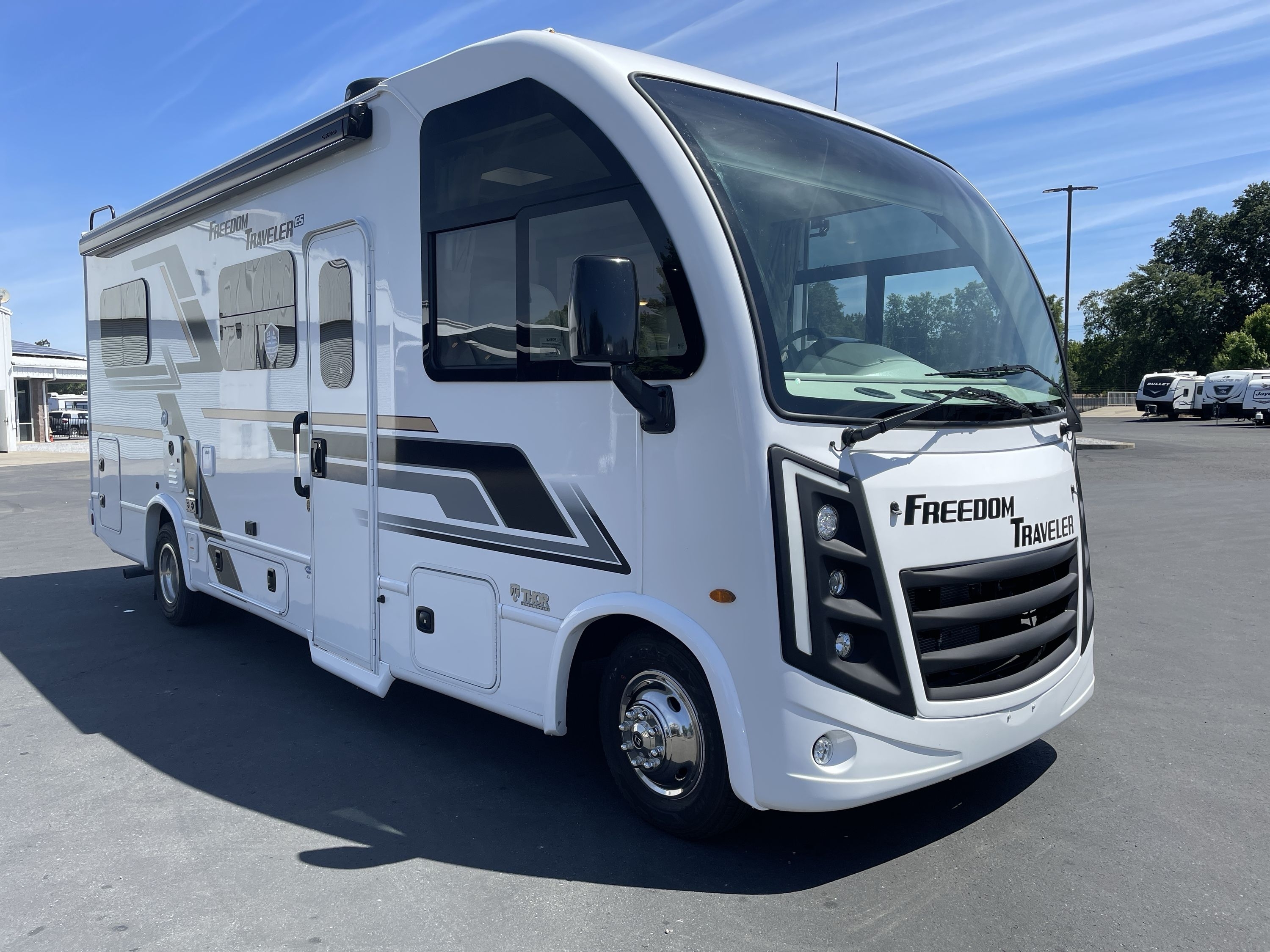2027 Thor FREEDOM TRAVELER A24 in anderson CA