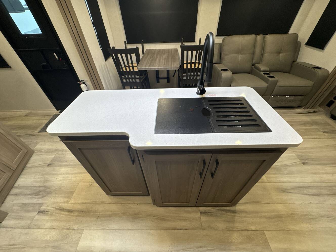 A photo of this 2026 Keystone COLEMAN LEGACY 2950RL