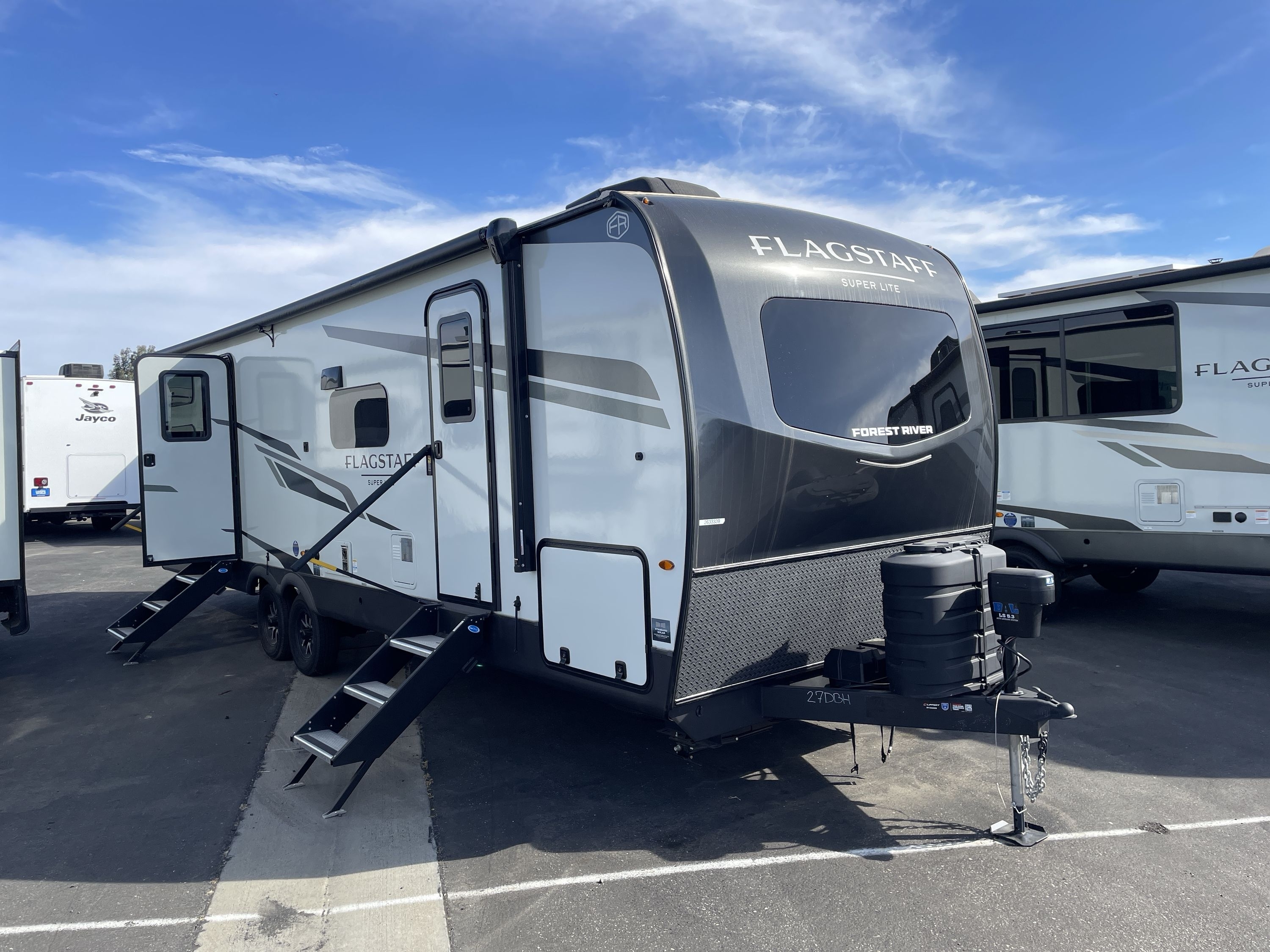 2026 Forest River FLAGSTAFF SUPER LITE 27DBH in menifee CA