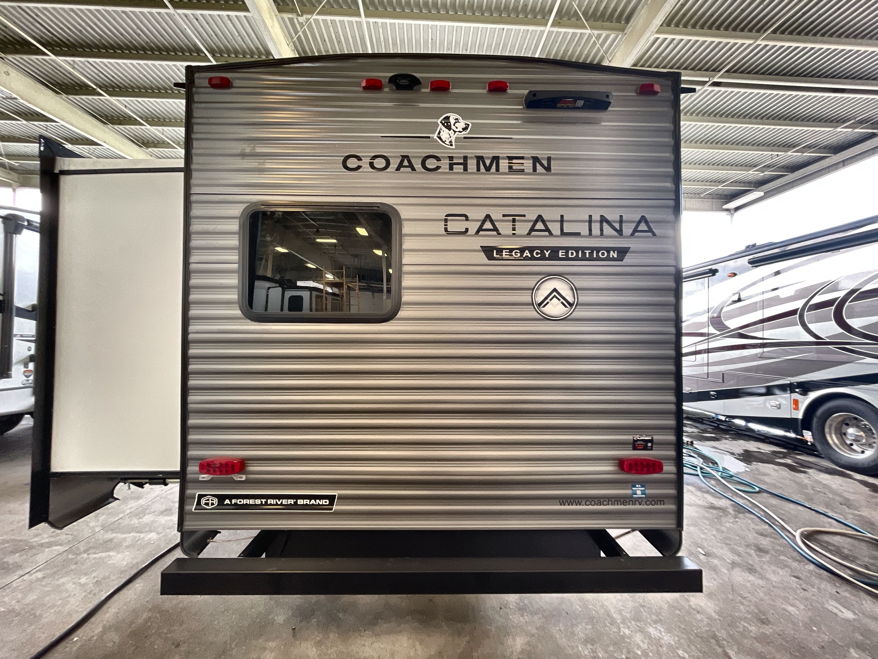 2026 Coachmen CATALINA LEGACY 343BHTS DEN in olive branch MS
