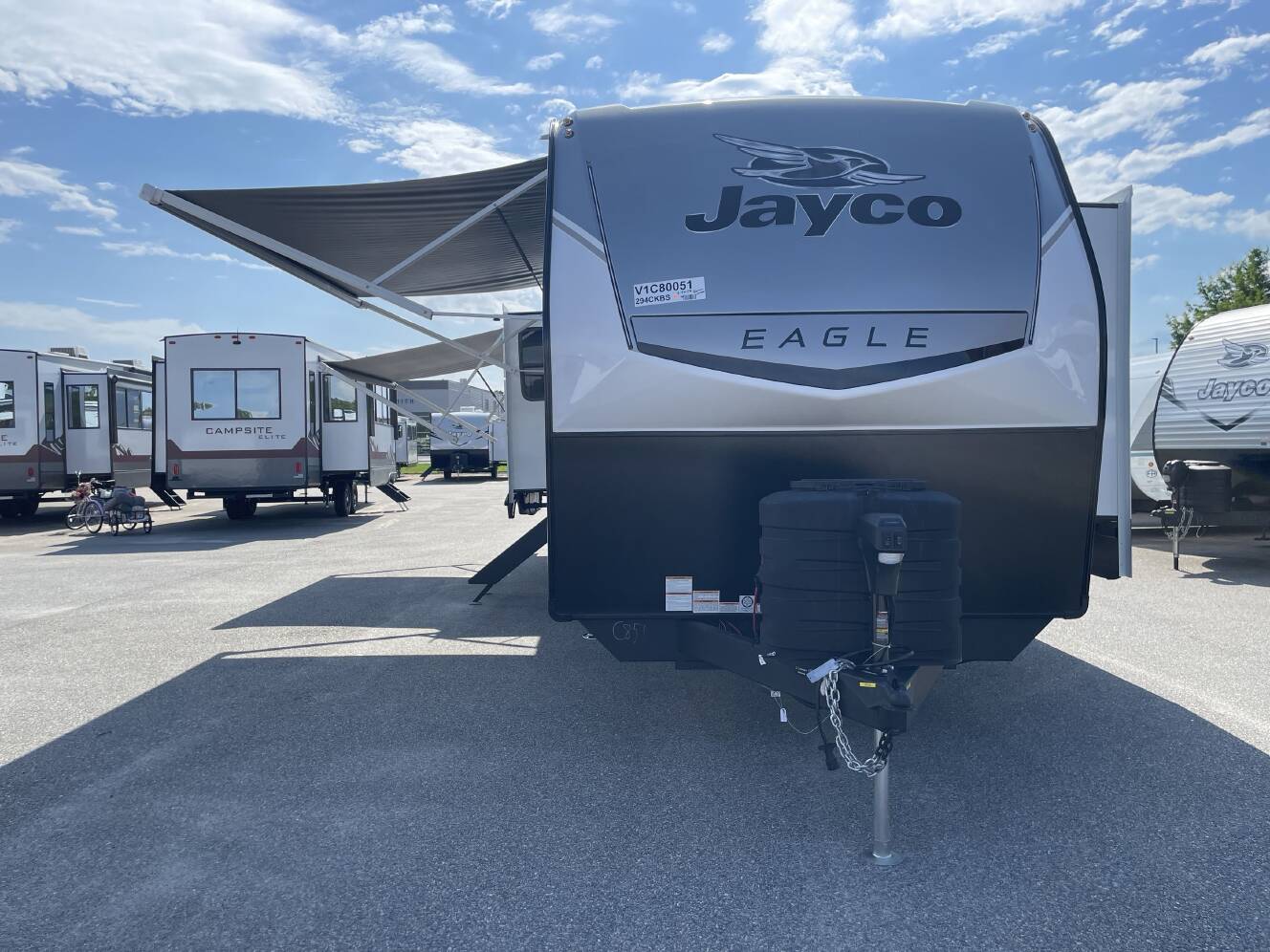 A photo of this 2027 Jayco EAGLE 294CKBS