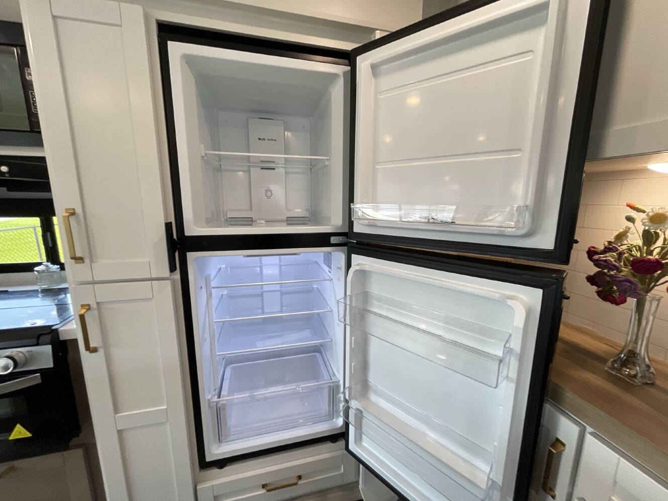 A photo of this 2027 Jayco EAGLE 294CKBS