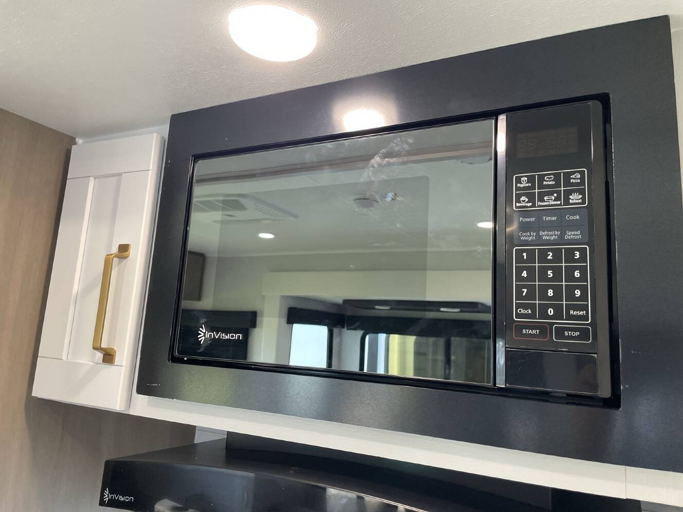 A photo of this 2027 Jayco EAGLE 294CKBS