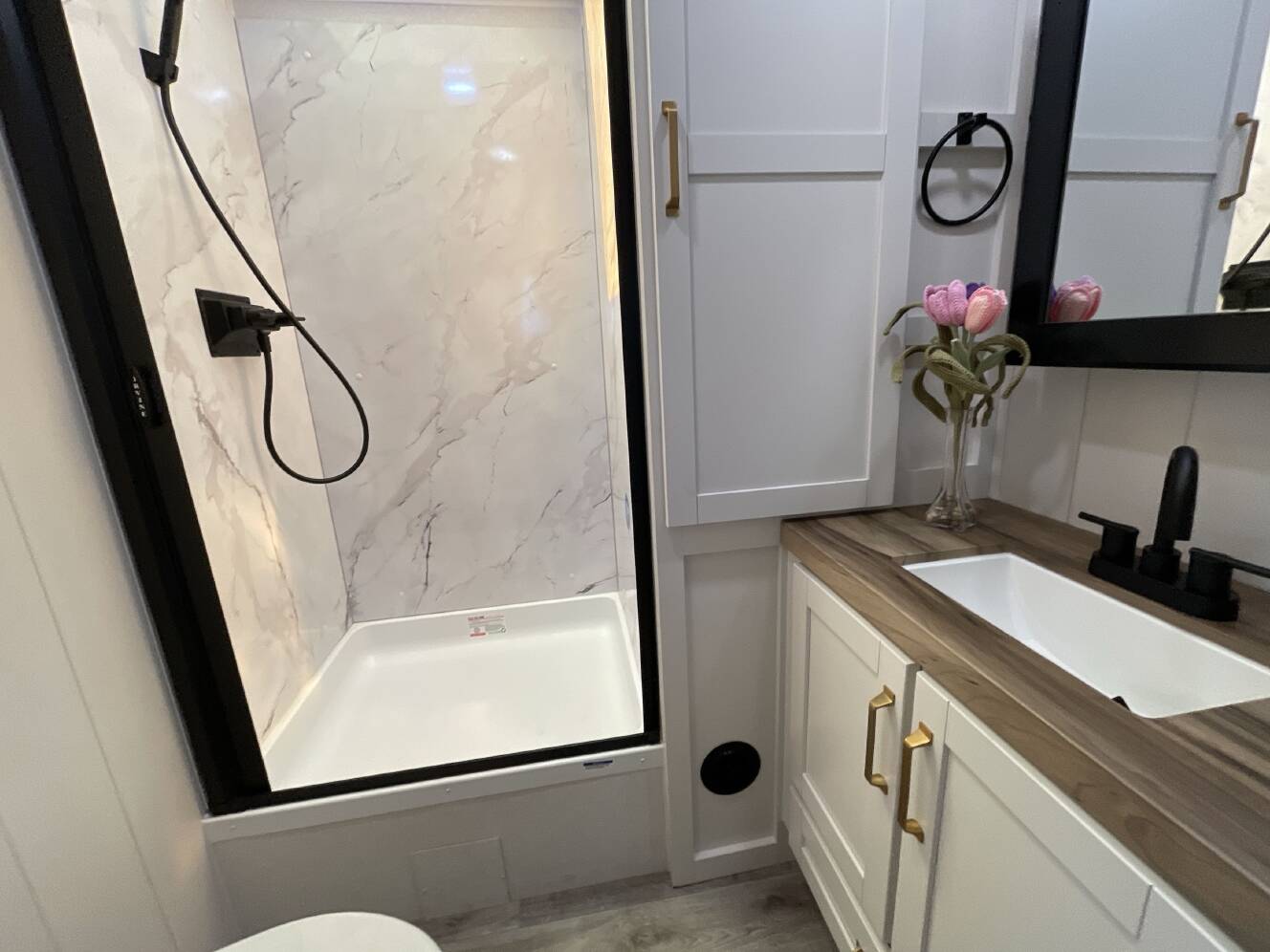A photo of this 2027 Jayco EAGLE 294CKBS
