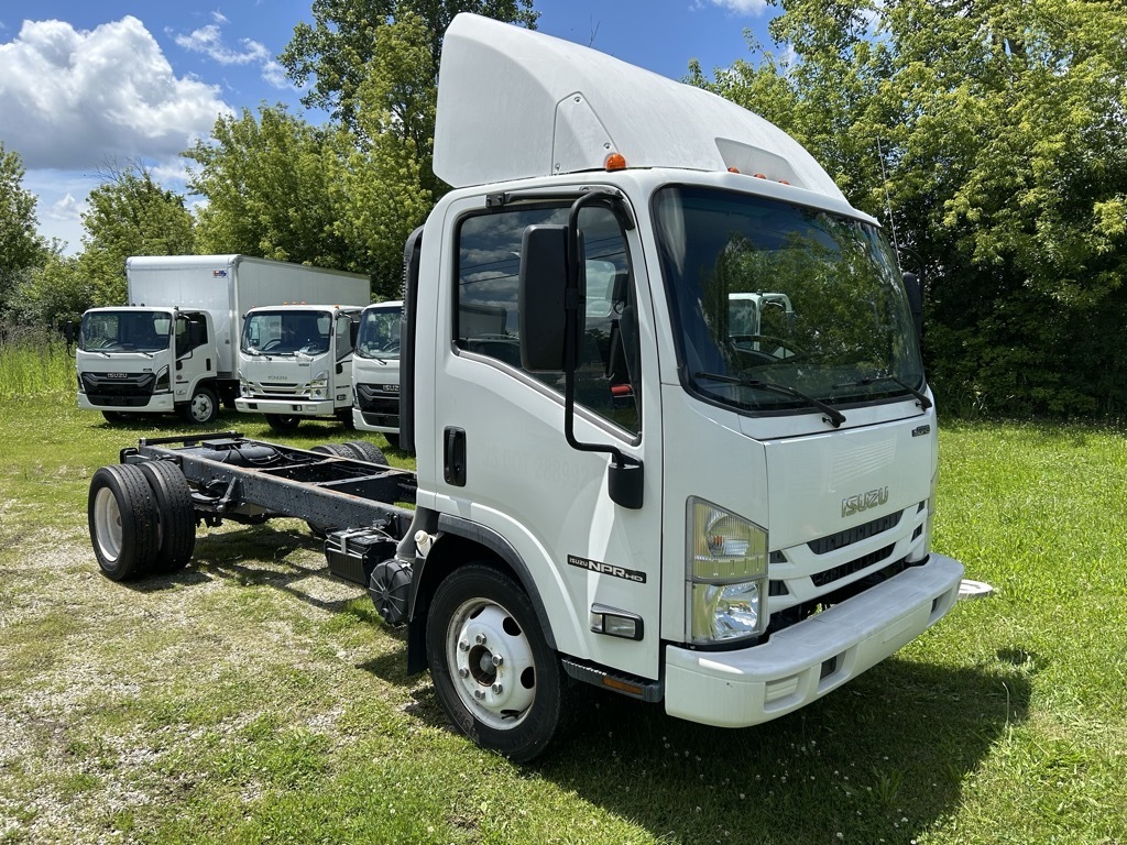 2019 ISUZU NPR HD GAS in West Chicago, IL