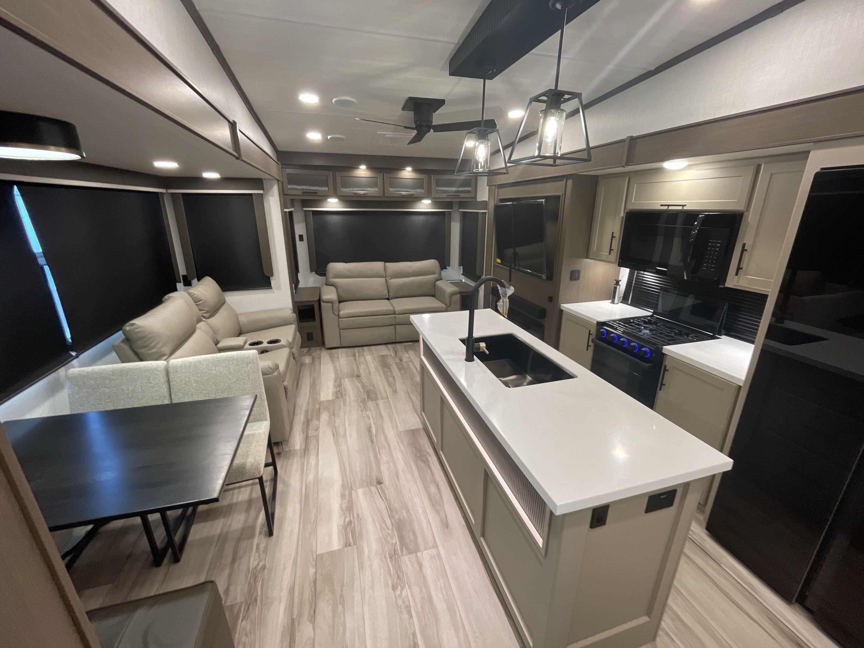 2027 Keystone COUGAR MIDNIGHT EDITION 316RLS in london KY