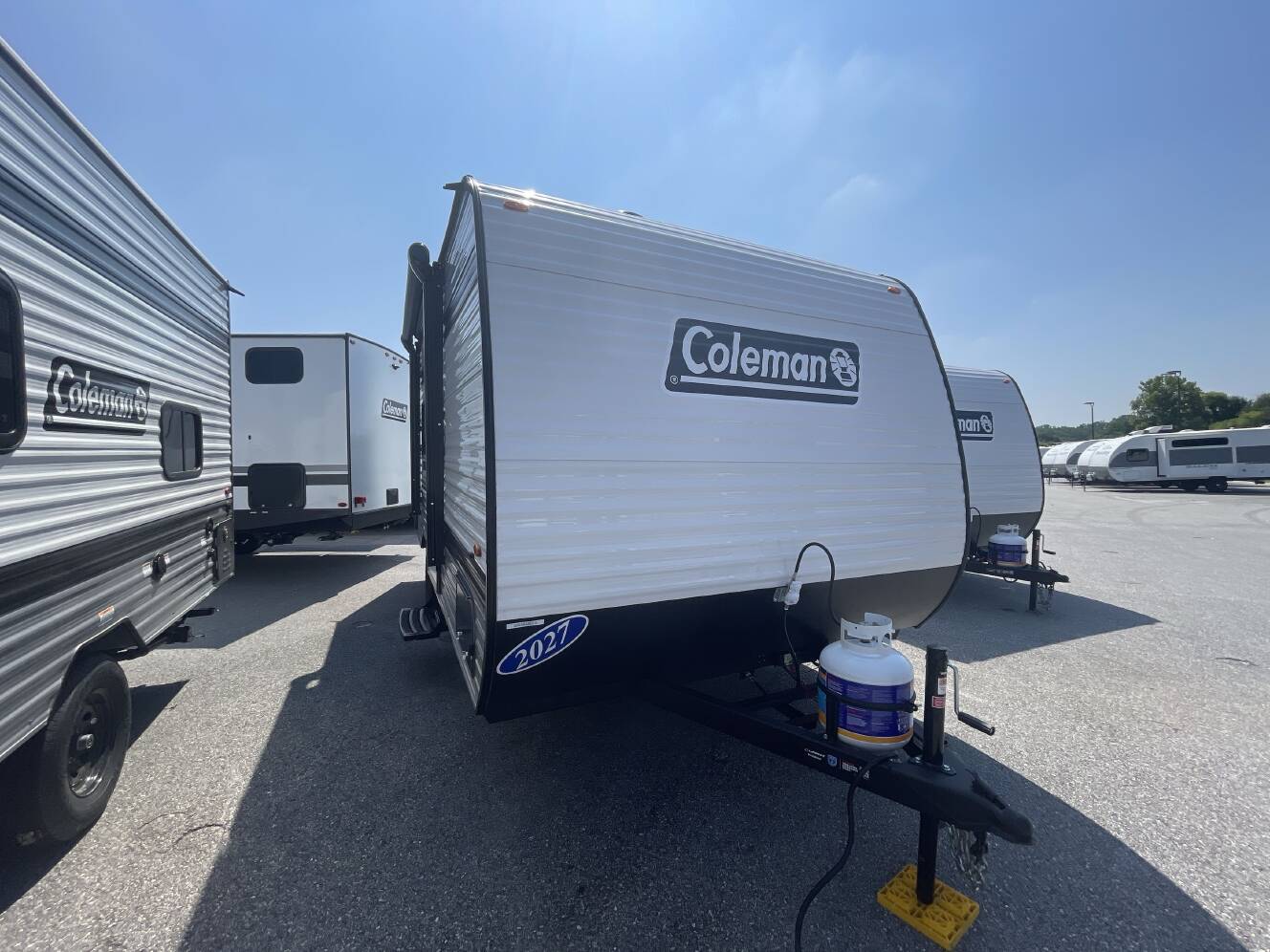 A photo of this 2027 Keystone COLEMAN 17R
