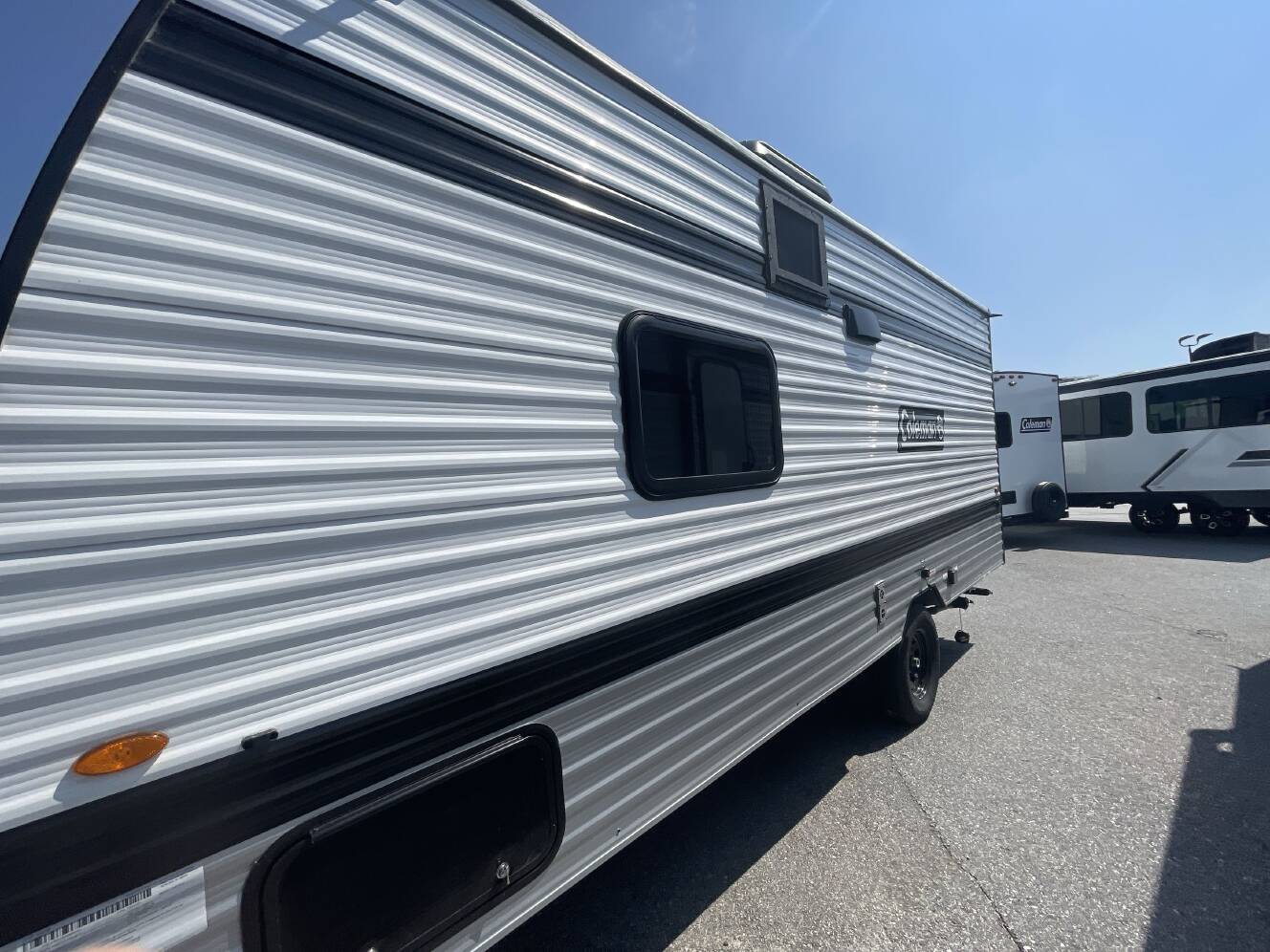 A photo of this 2027 Keystone COLEMAN 17R