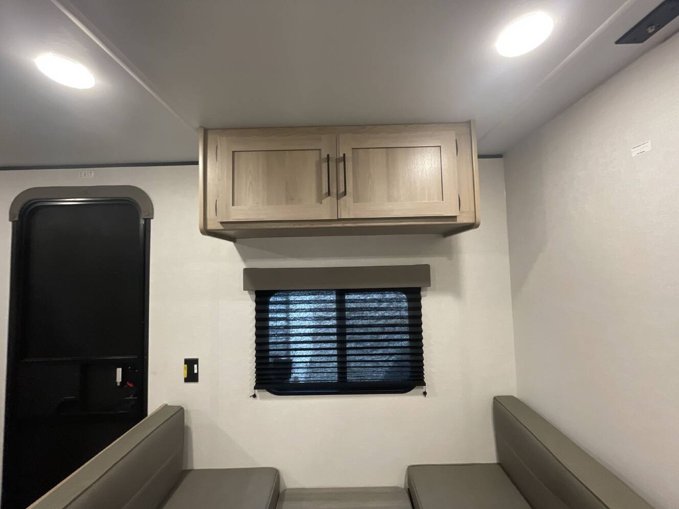 A photo of this 2027 Keystone COLEMAN 17R