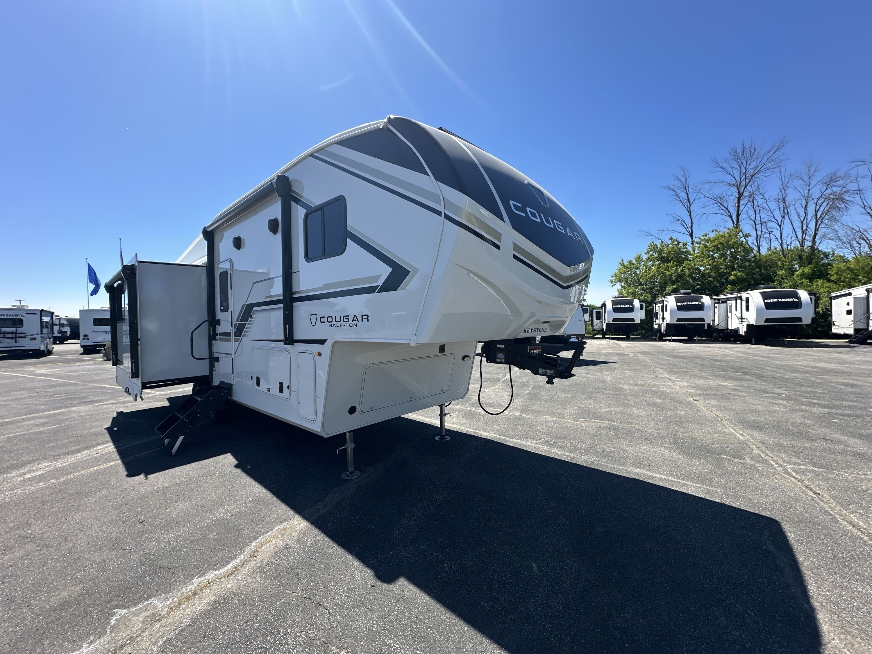 2027 Keystone COUGAR 26RKE in green bay WI