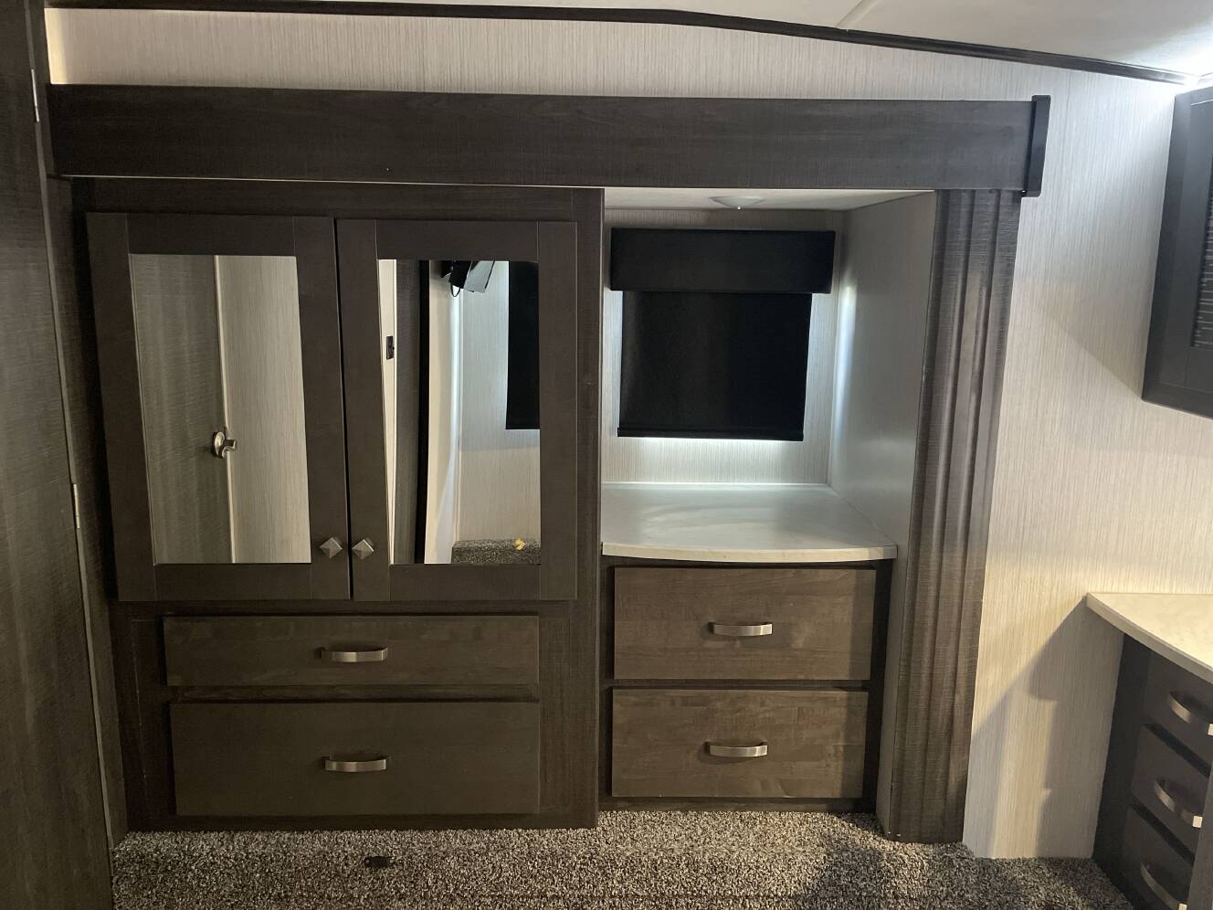 A photo of this 2021 Heartland ROAD WARRIOR 430RW