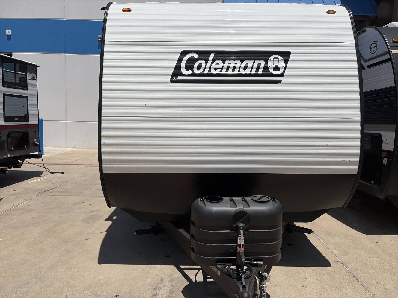 A photo of this 2027 Keystone COLEMAN 27B