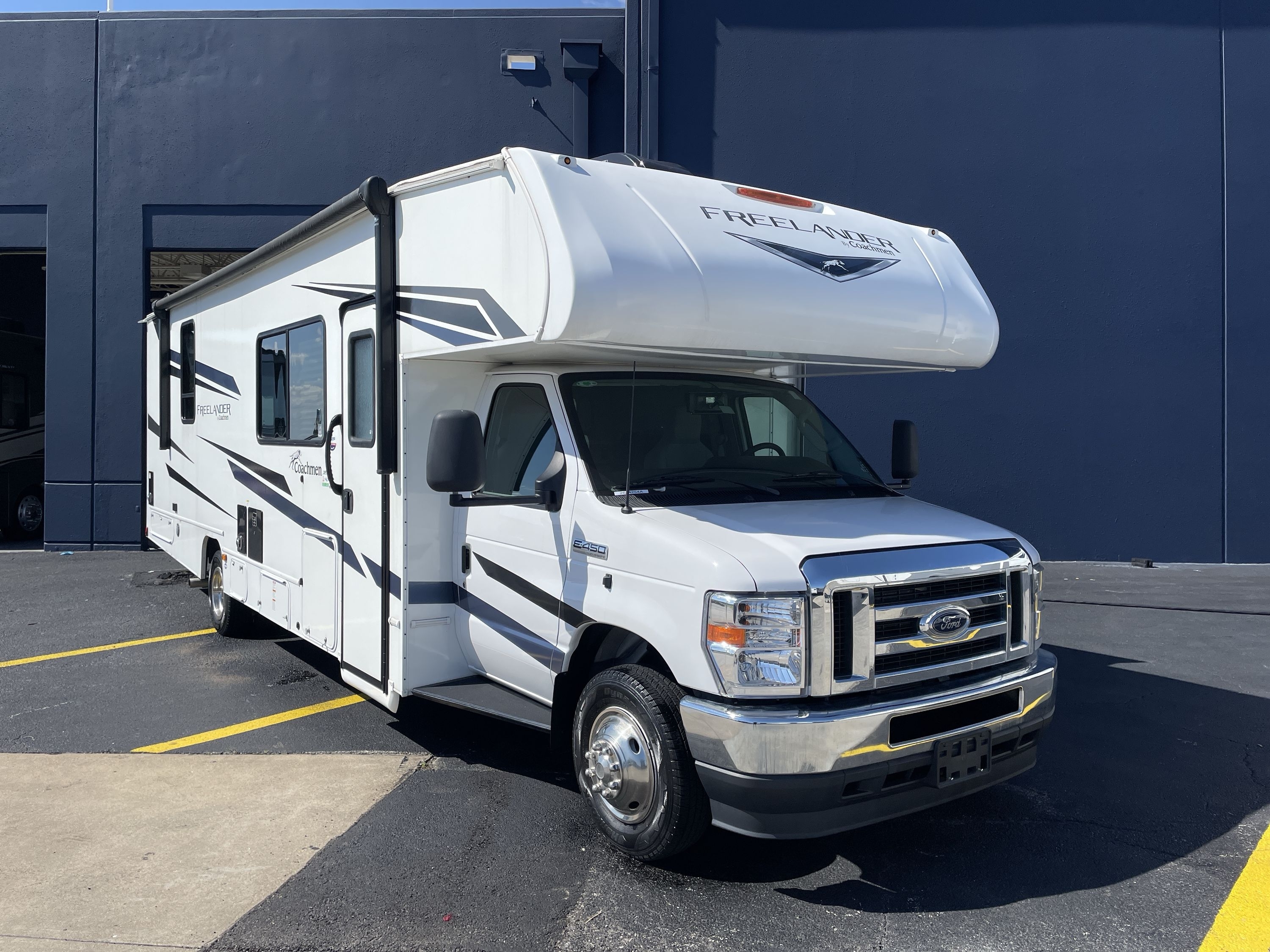 2023 Coachmen FREELANDER 31MB RV
