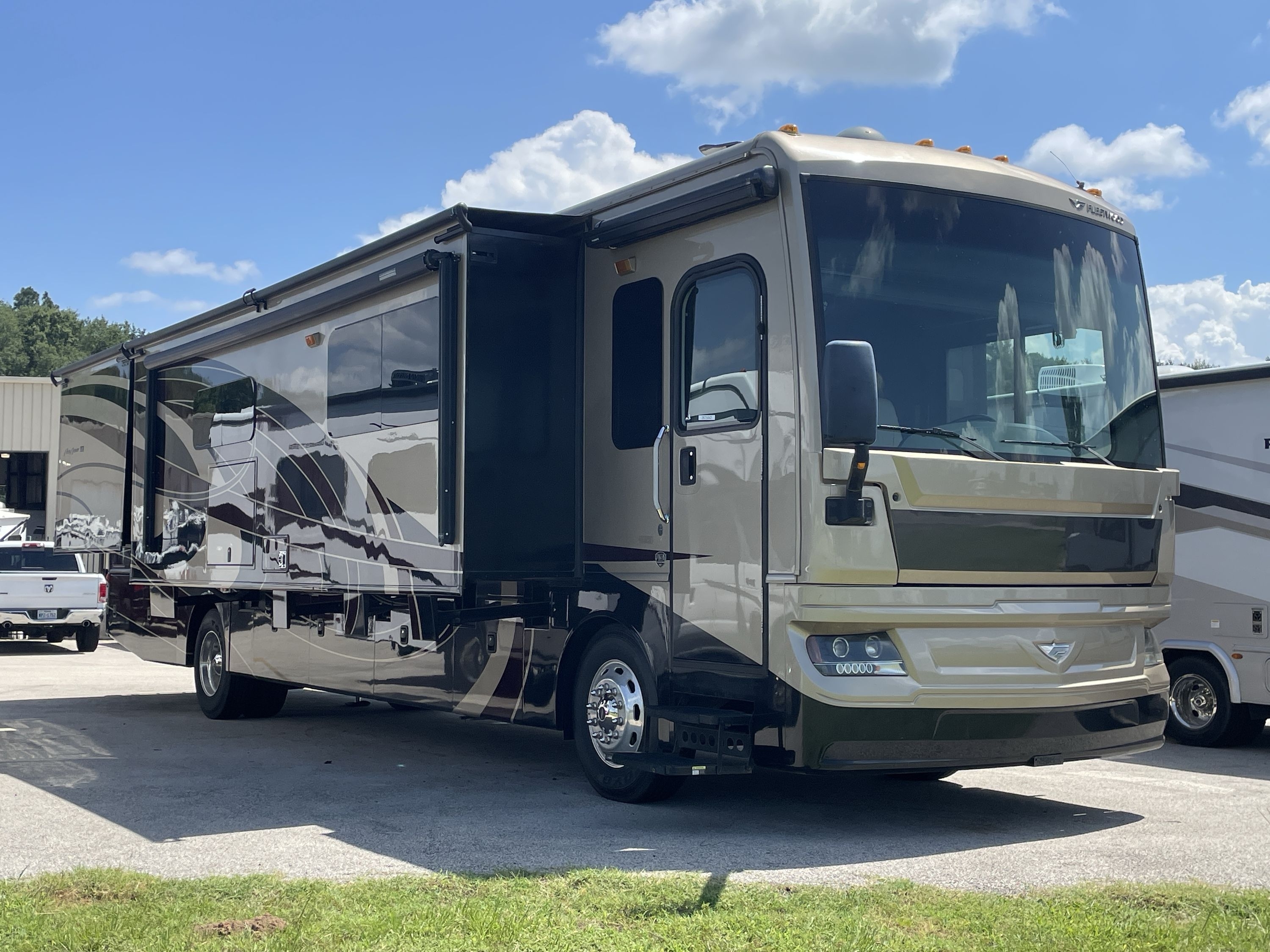 2018 Fleetwood PACE ARROW LXE 38F in tyler TX