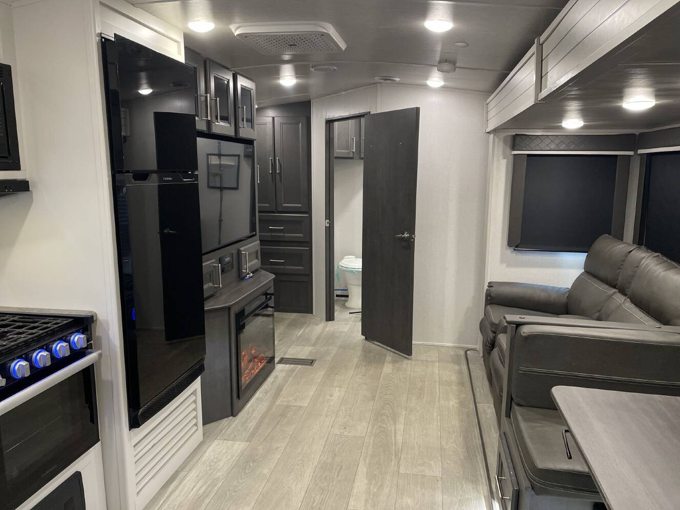 A photo of this 2024 Keystone COUGAR 26RBSWE