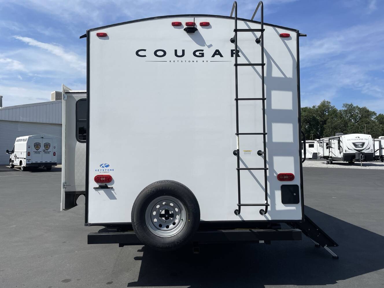 A photo of this 2024 Keystone COUGAR 26RBSWE