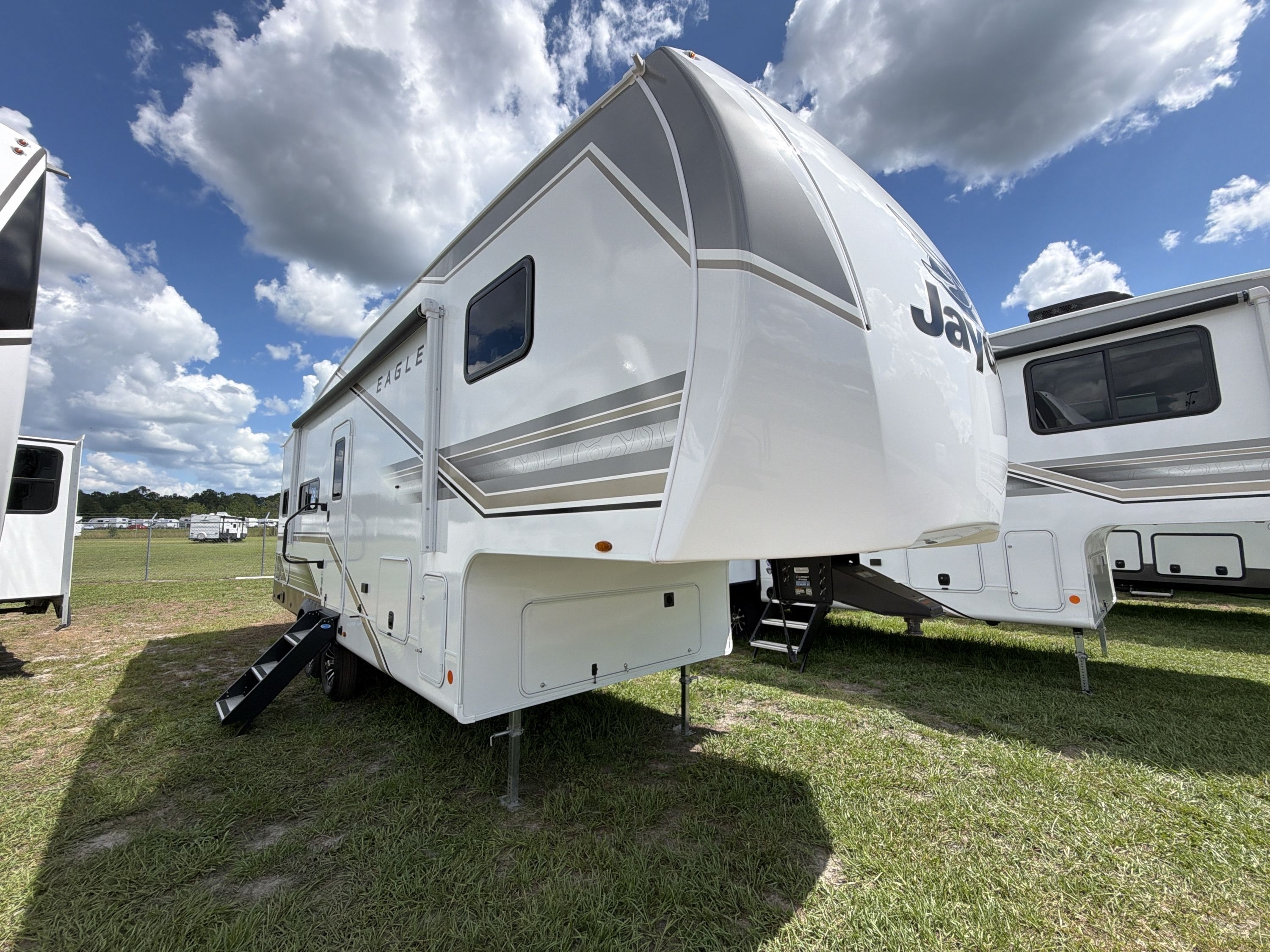 2027 Jayco EAGLE SLE 24MLE in lake city FL