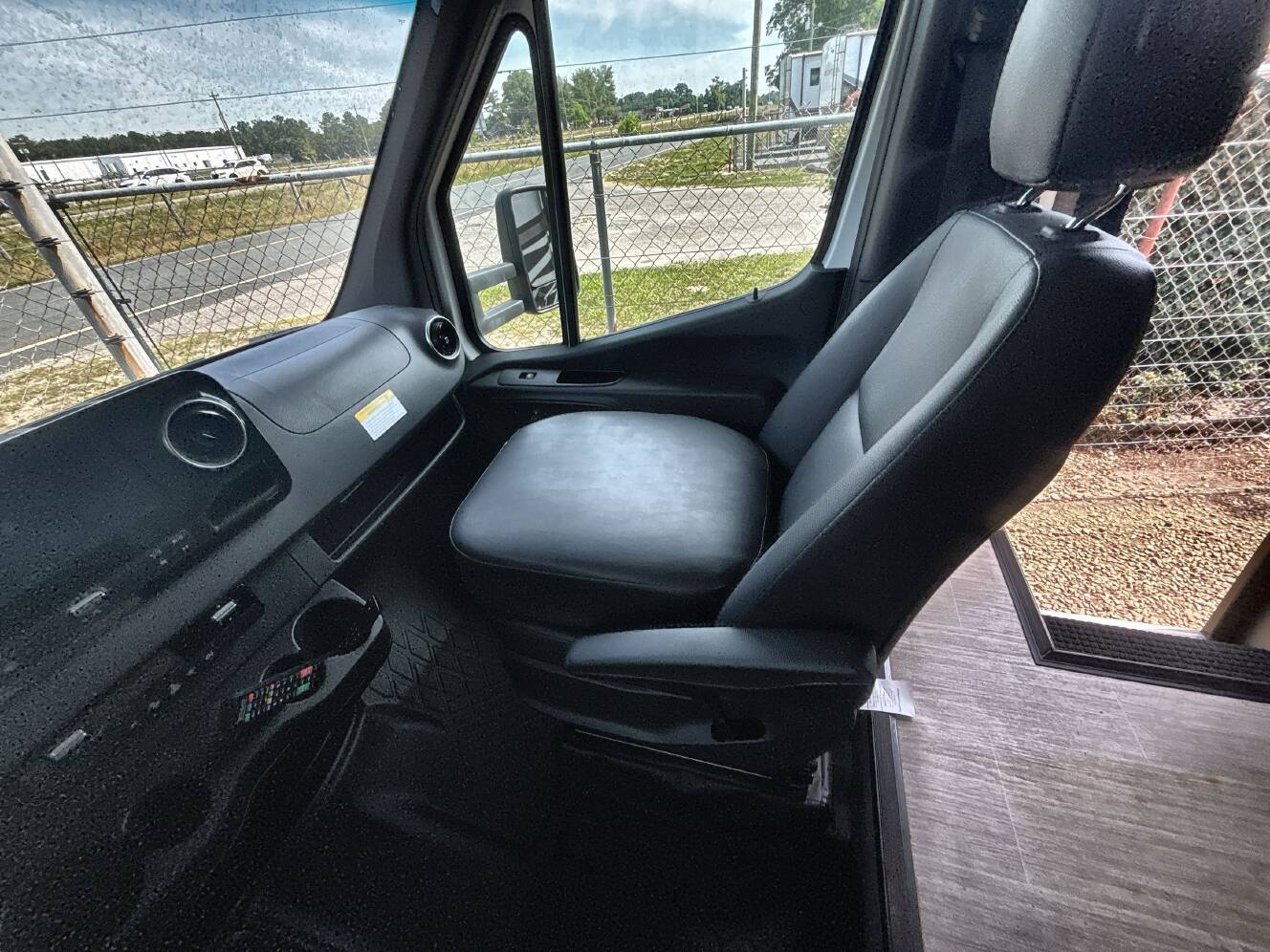A photo of this 2021 Jayco MELBOURNE PRESTIGE 24TP