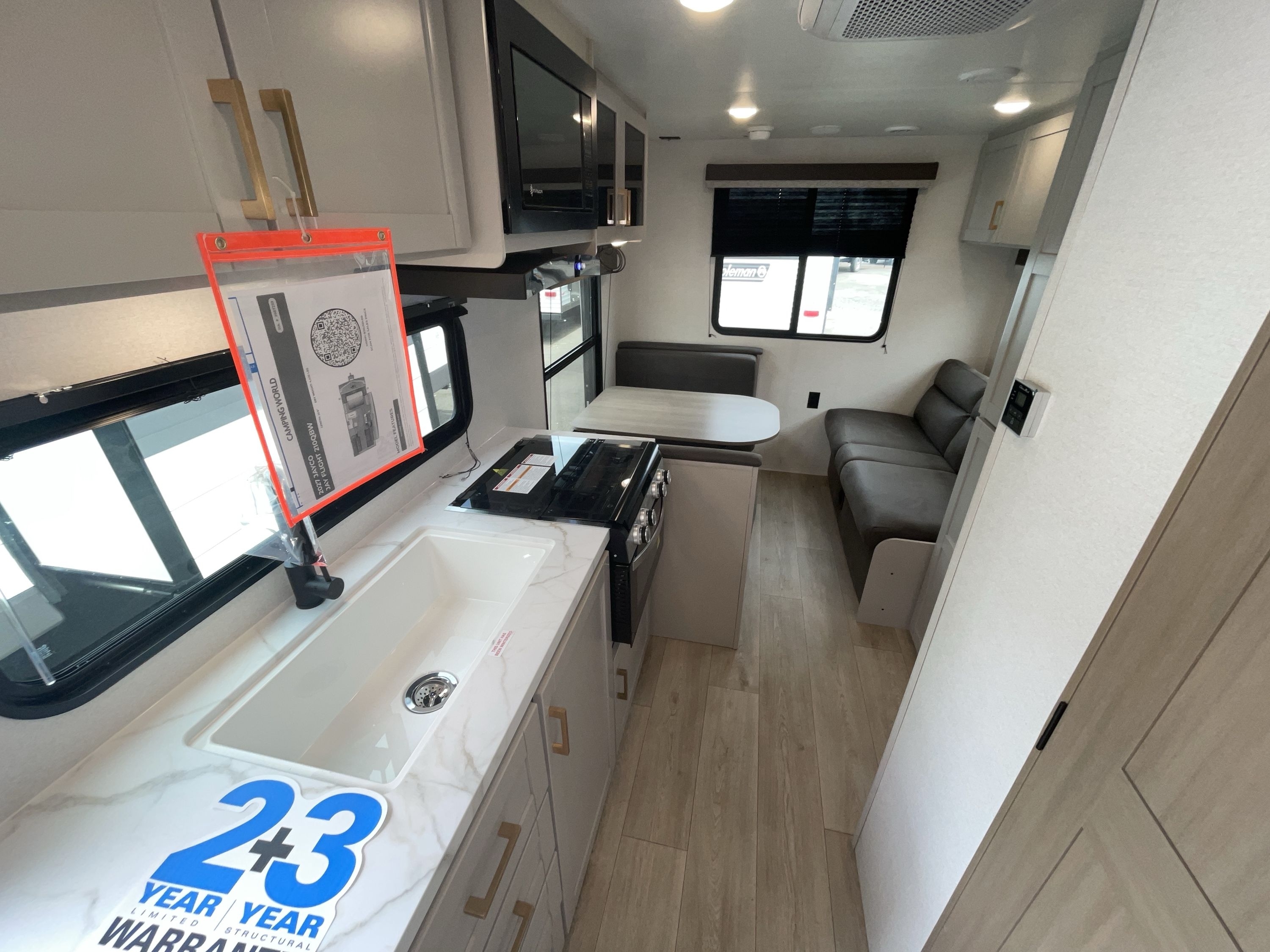 2027 Jayco JAY FLIGHT 210QBW in hillsboro OR