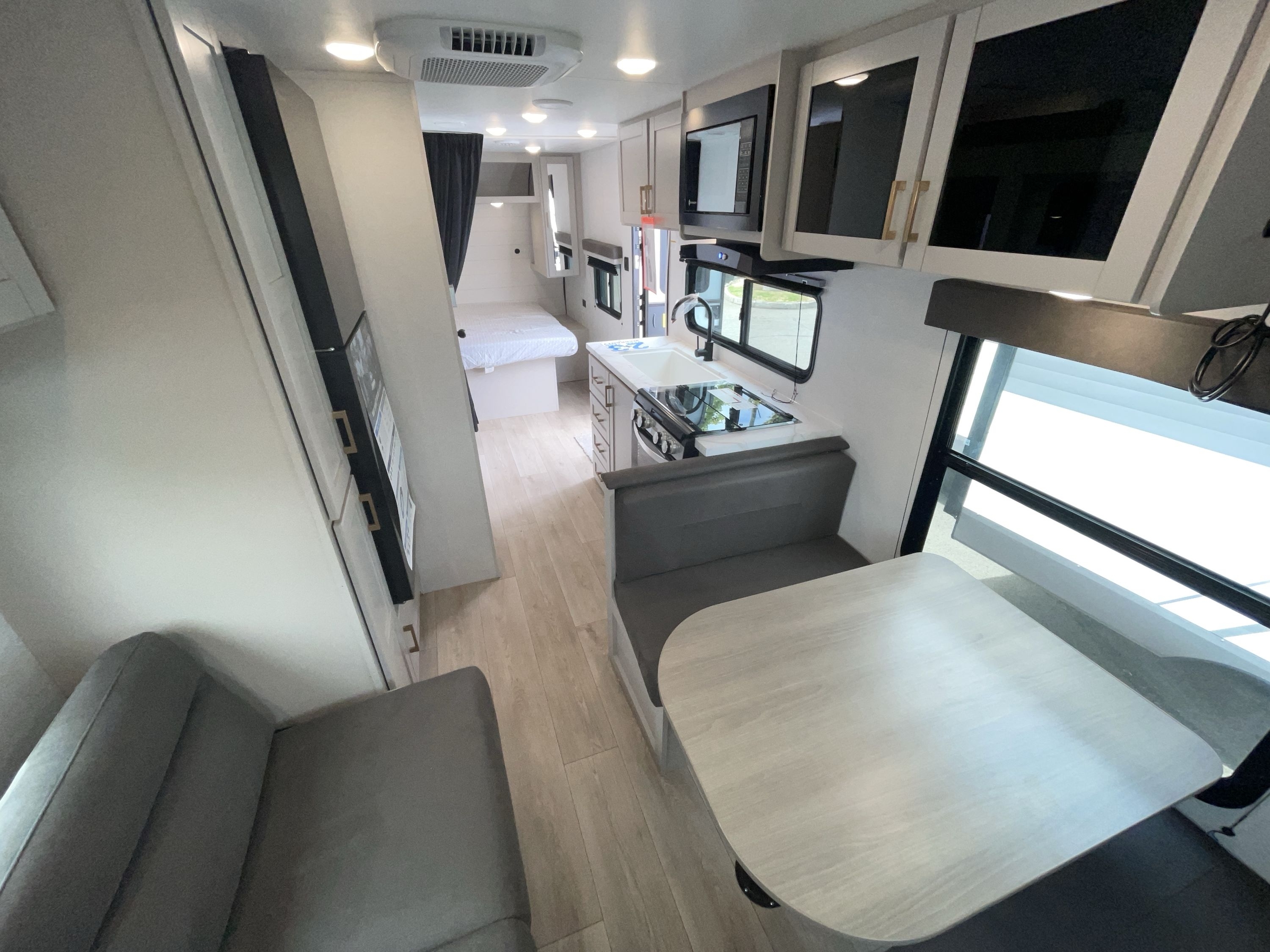 2027 Jayco JAY FLIGHT 210QBW in hillsboro OR