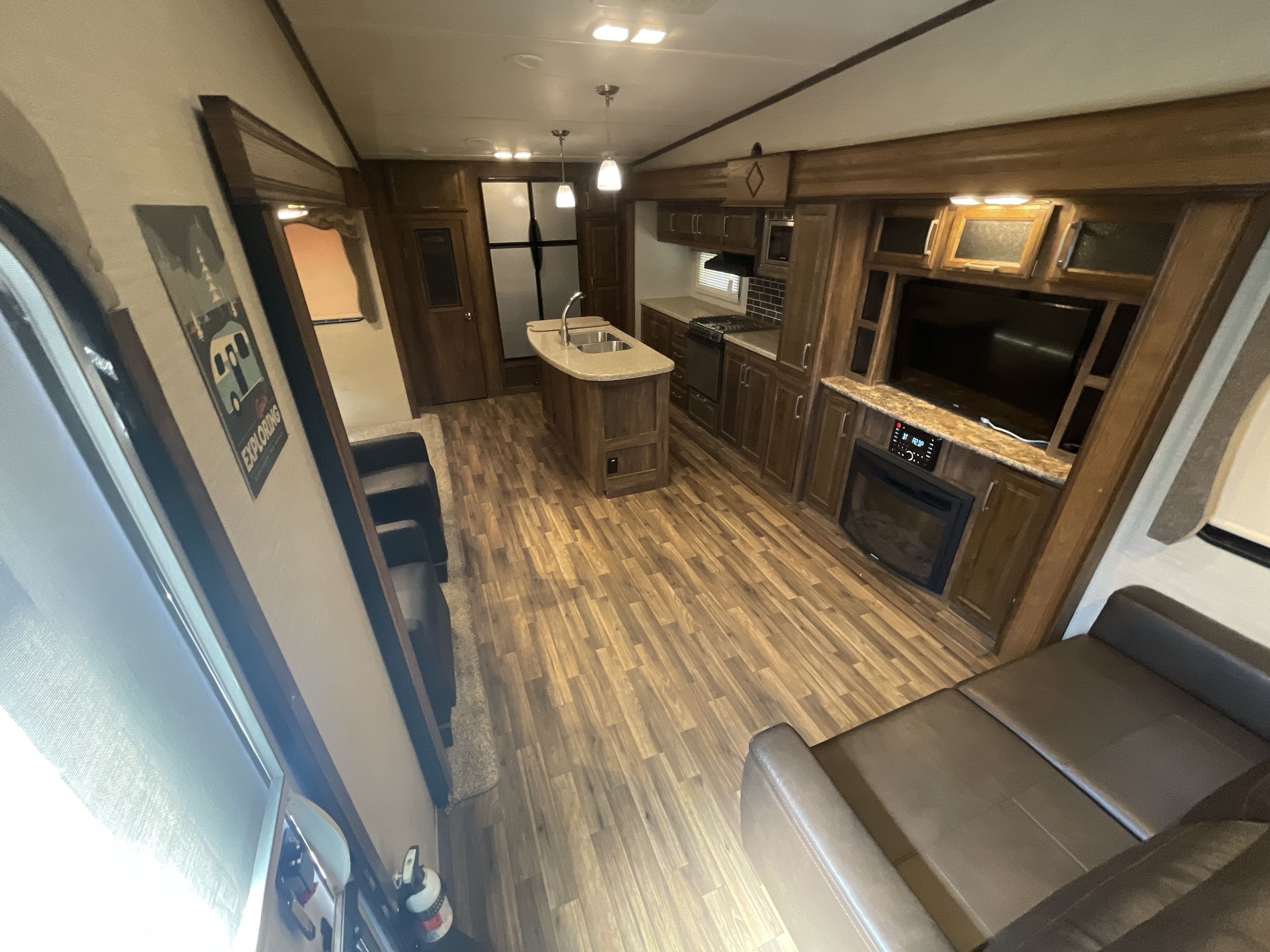 2016 Keystone COUGAR 341RKI in menifee CA