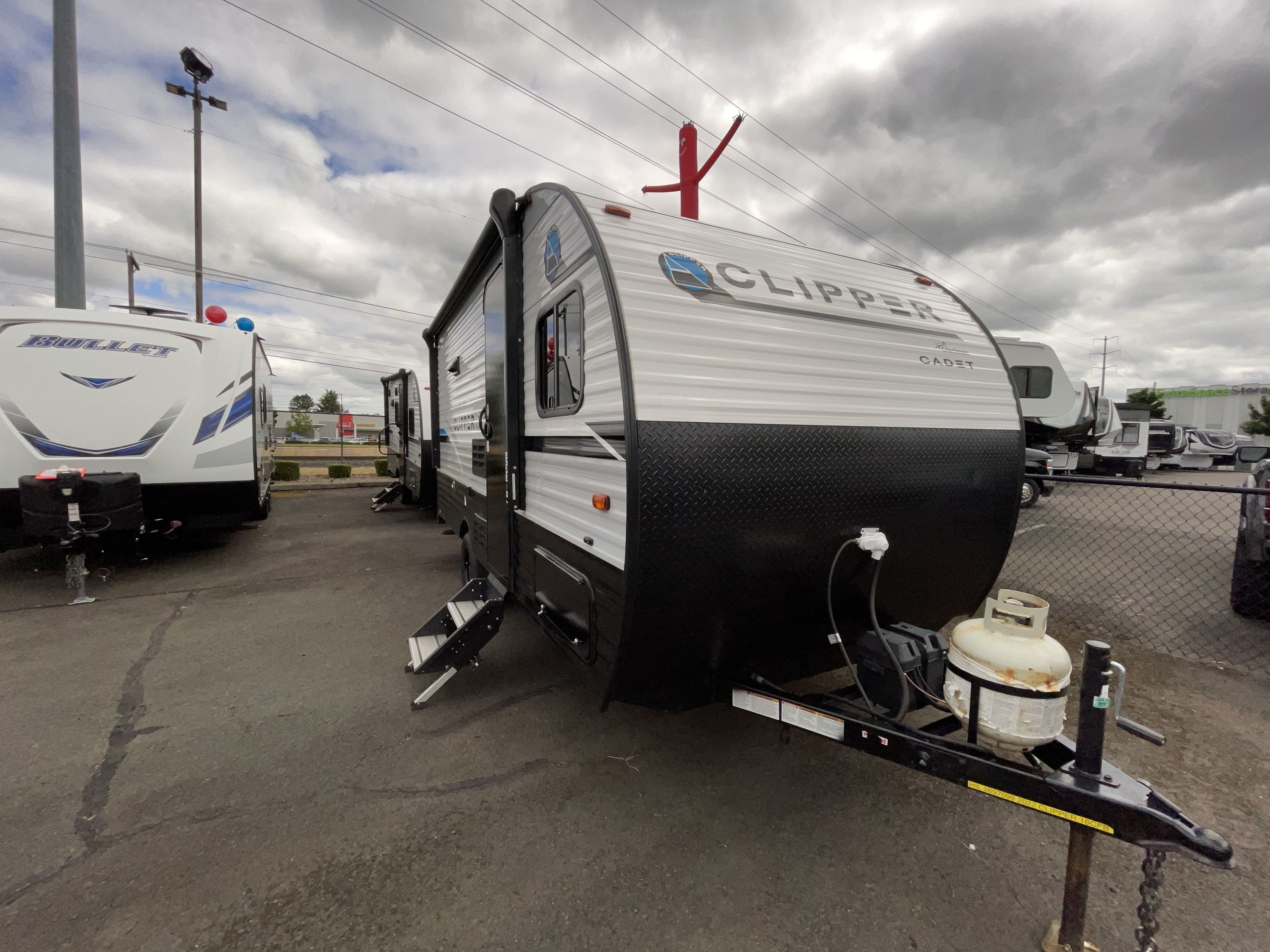 2022 Coachmen CLIPPER CADET 17CBH in hillsboro OR