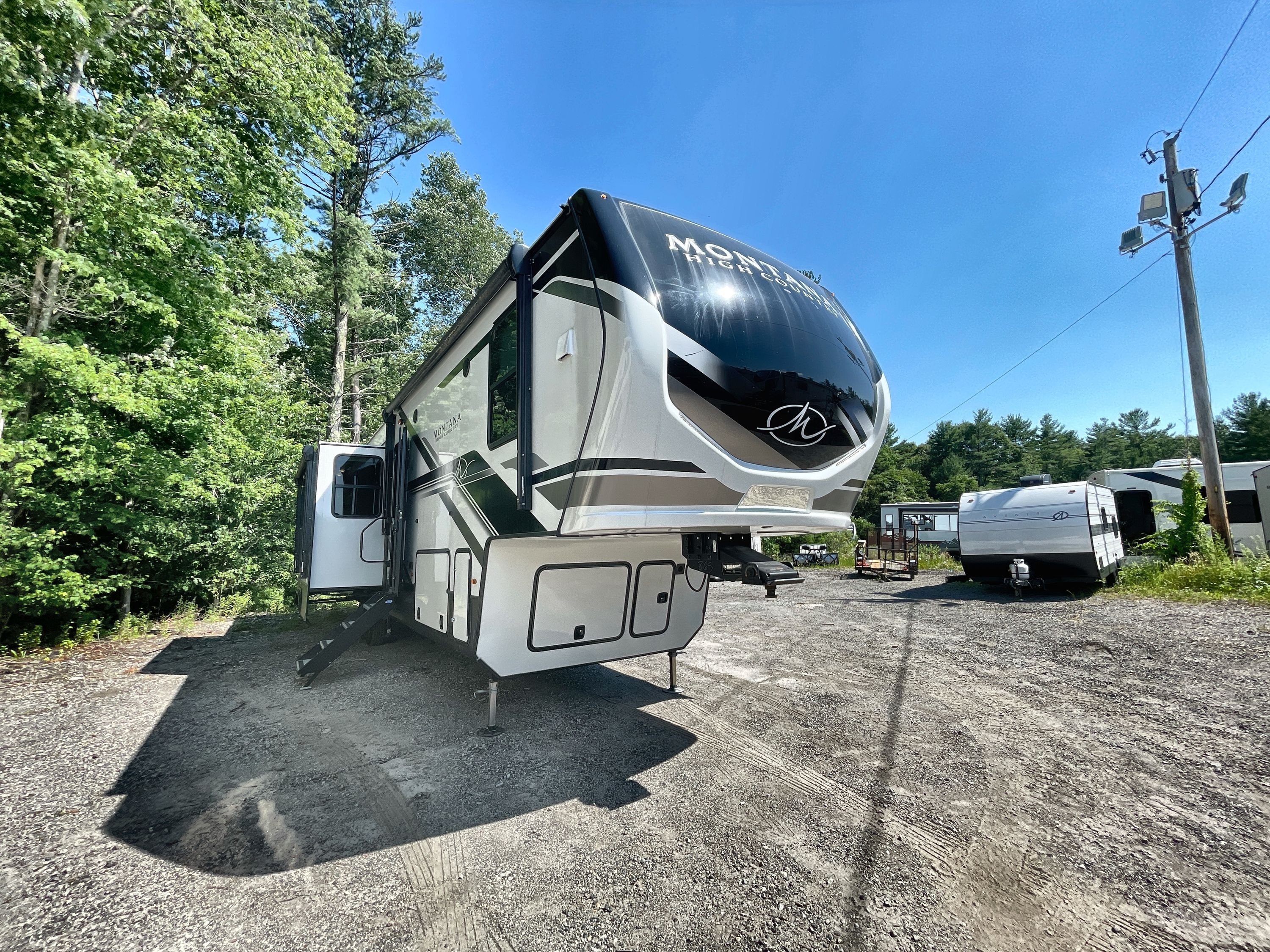 2024 Keystone MONTANA HIGH COUNTRY 381TB RV