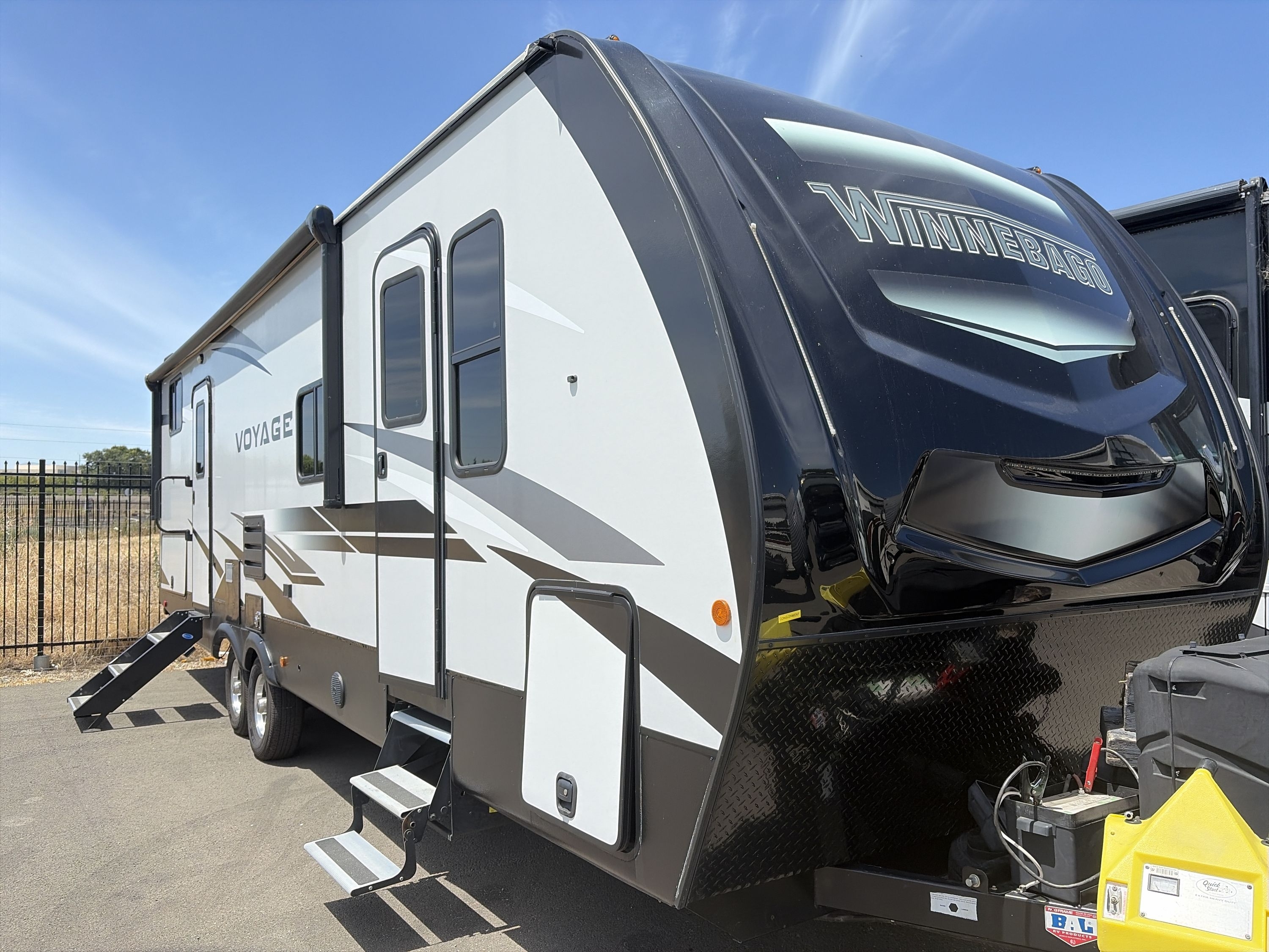 2021 Winnebago VOYAGE 3033BH in vacaville CA