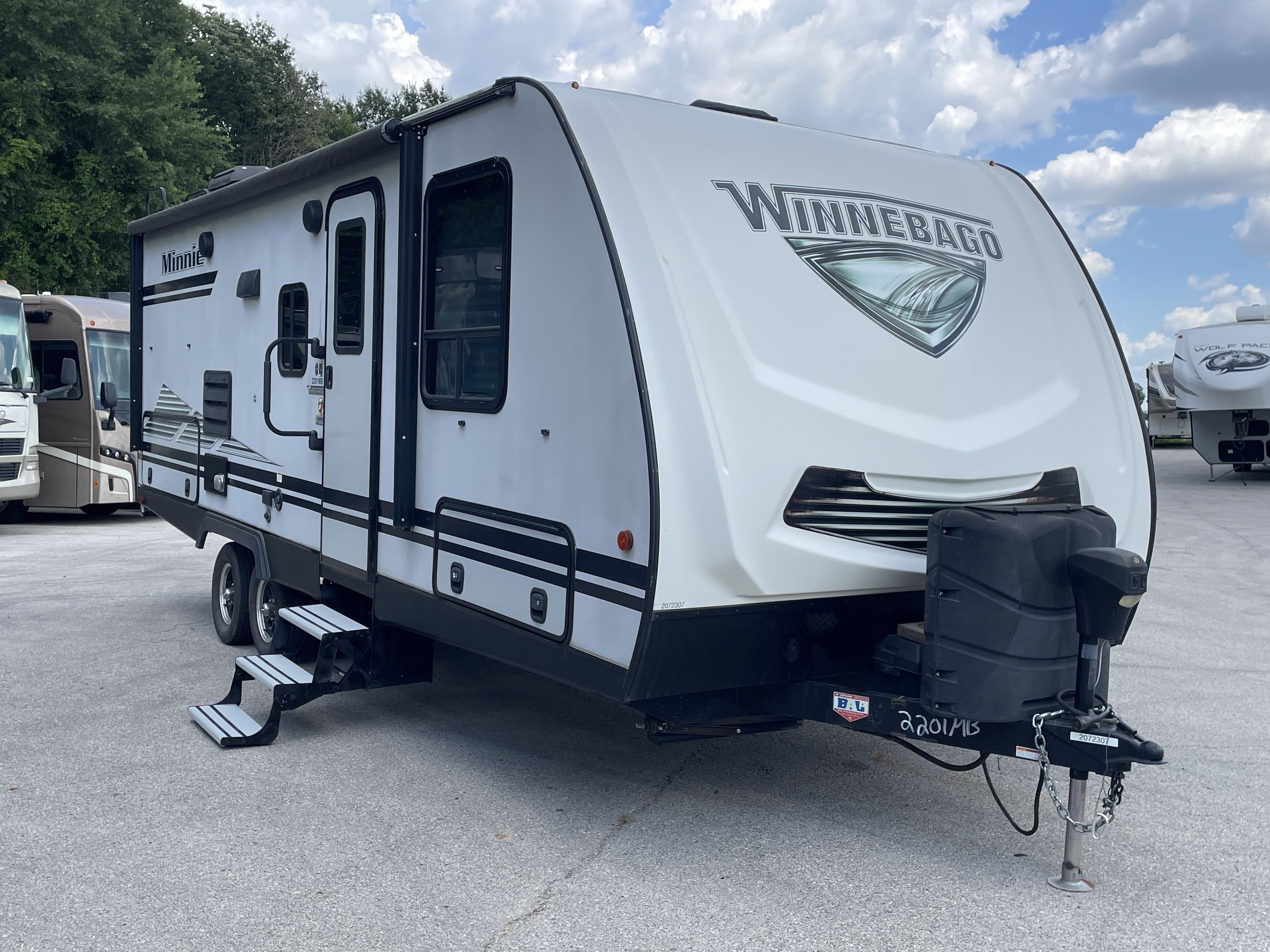 2020 Winnebago MINNIE 2201MB RV